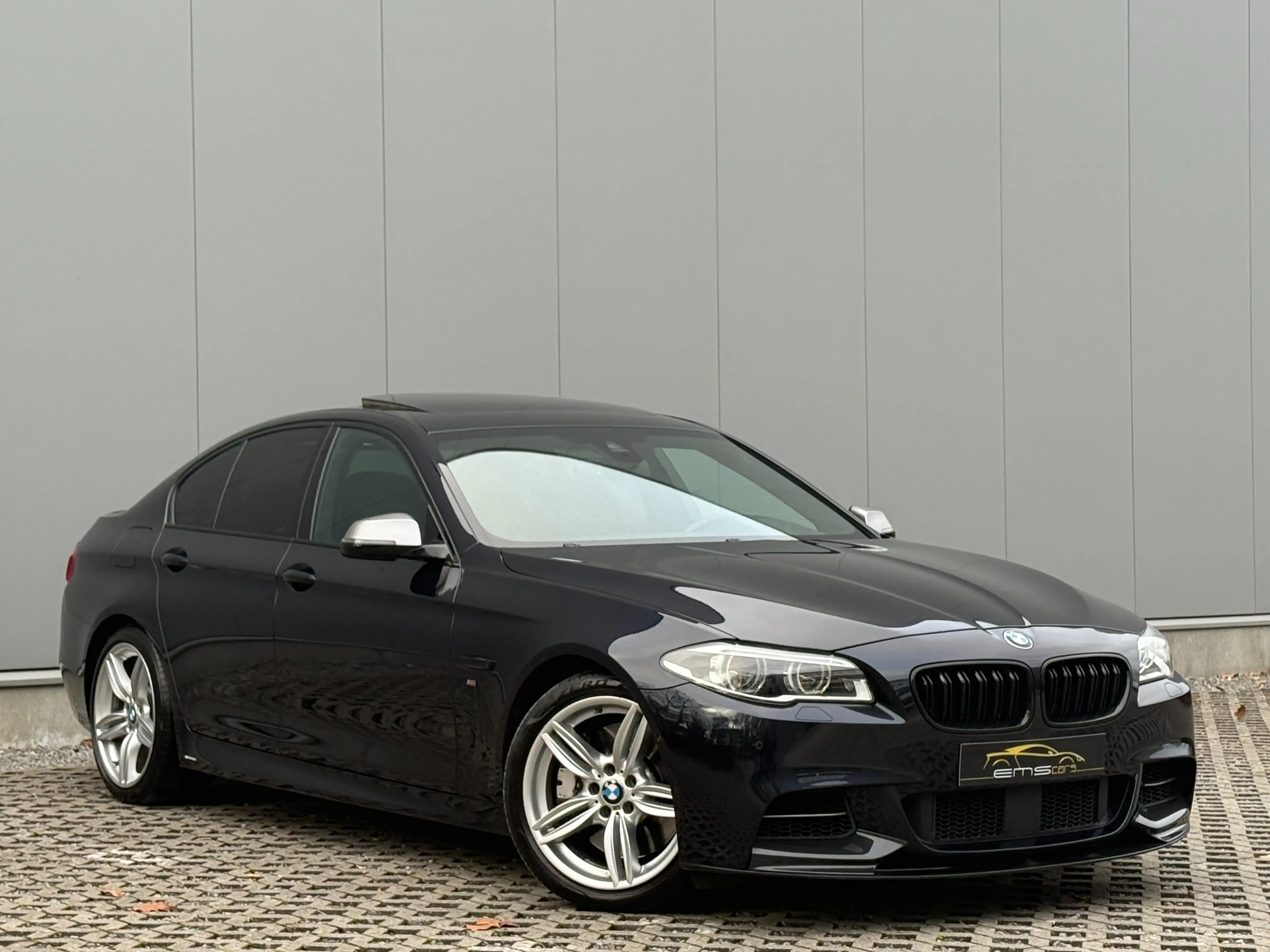 BMW M550 d xDrive Sport Automaat- Nav- Camera- FuLL Option! — photo 5