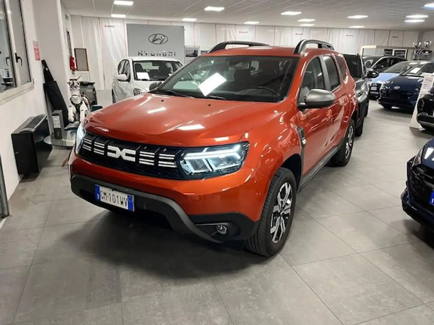 Dacia Duster 1.5 Blue dCi 8V 115 CV 4x2 Journey UP Arancione - 2