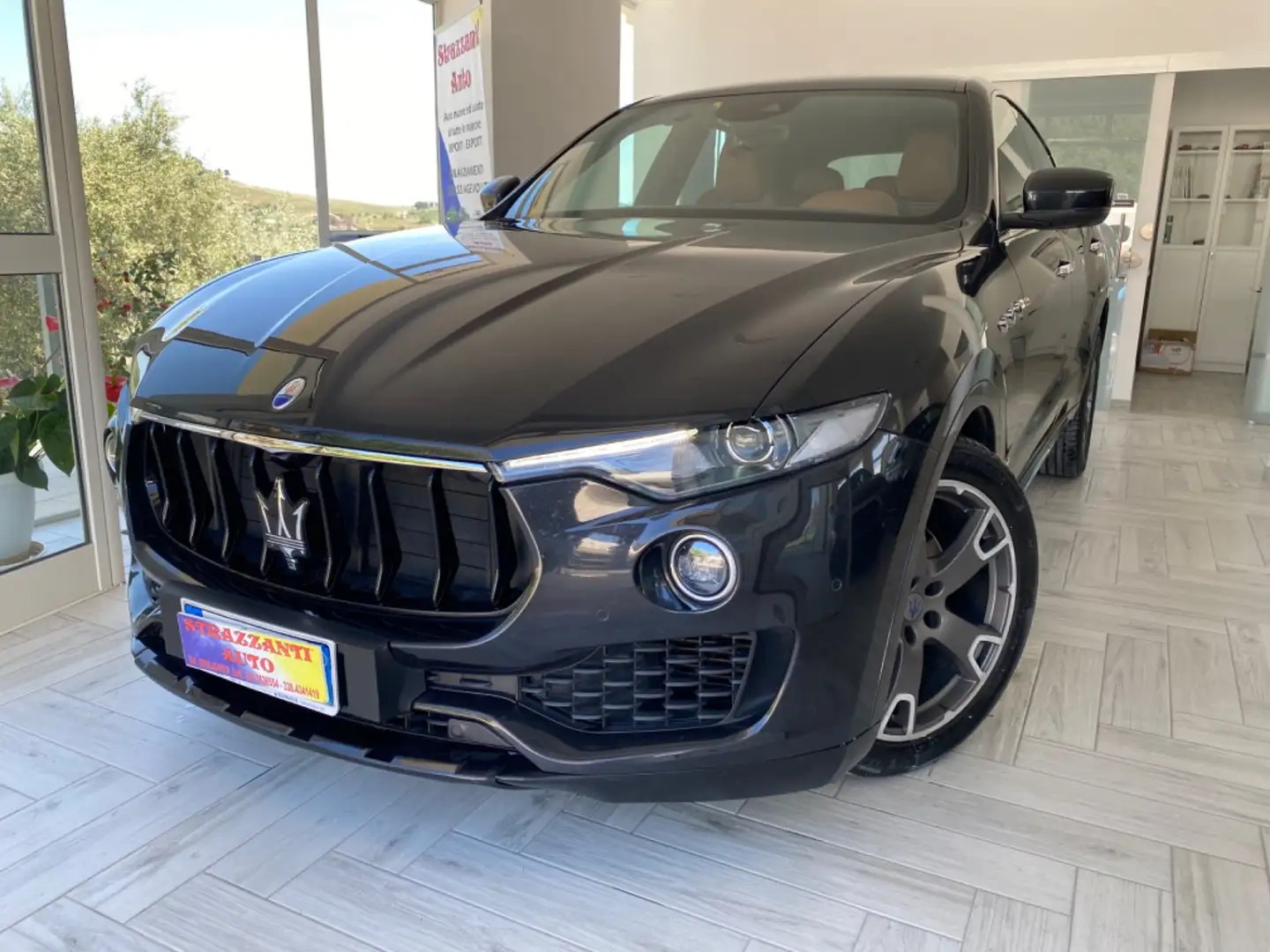 Maserati Levante V6 Diesel AWD Gransport Nero - 1