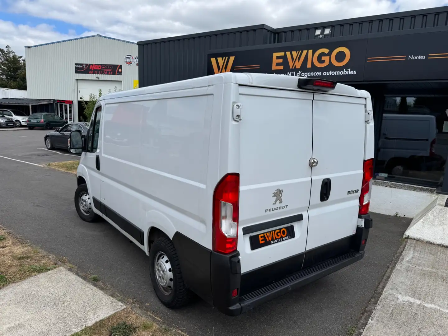 Peugeot FOURGON 120CV 2.2 BLUEHDI L1H1// TVA RECUPERABLE// - 2