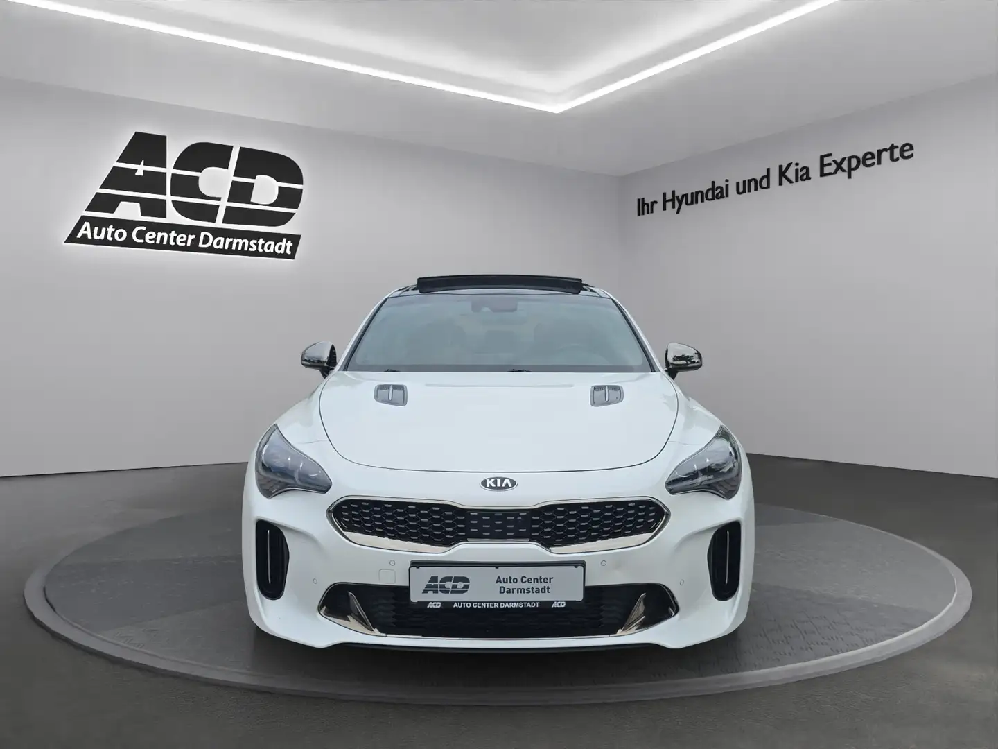 Kia Stinger STINGER 3.3T AWD AT8 GT |GLASDACH|VOLLAUSSTATTUNG| Weiß - 2