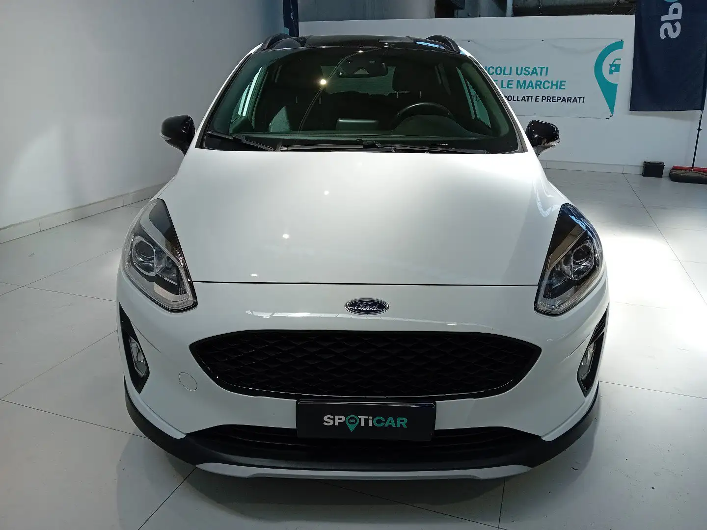 Ford Fiesta Active 1.0 EcoBoost Hybrid 125 CV Blanc - 2