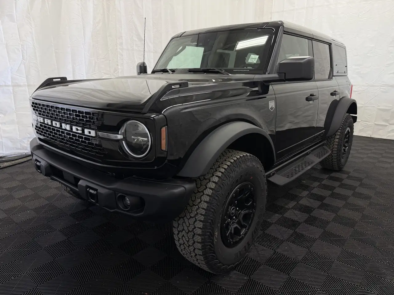 Ford Bronco снимка Ford Bronco
