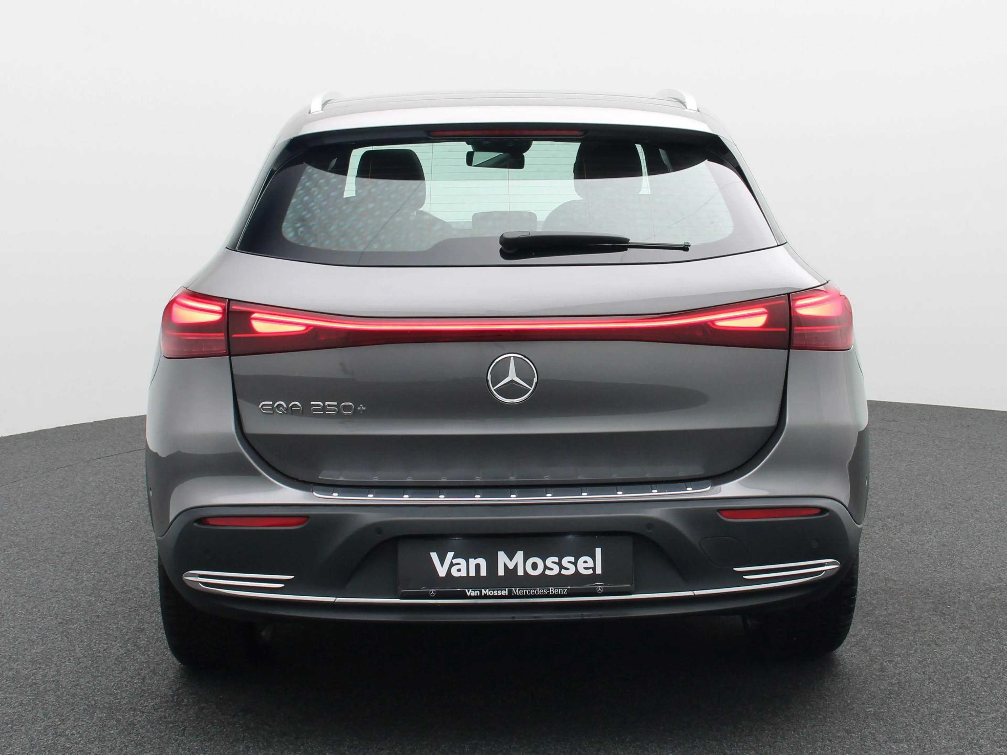 Mercedes-Benz EQA 250 250+ Business Line + CARPLAY + PANORAMISCH DAK + — photo 5