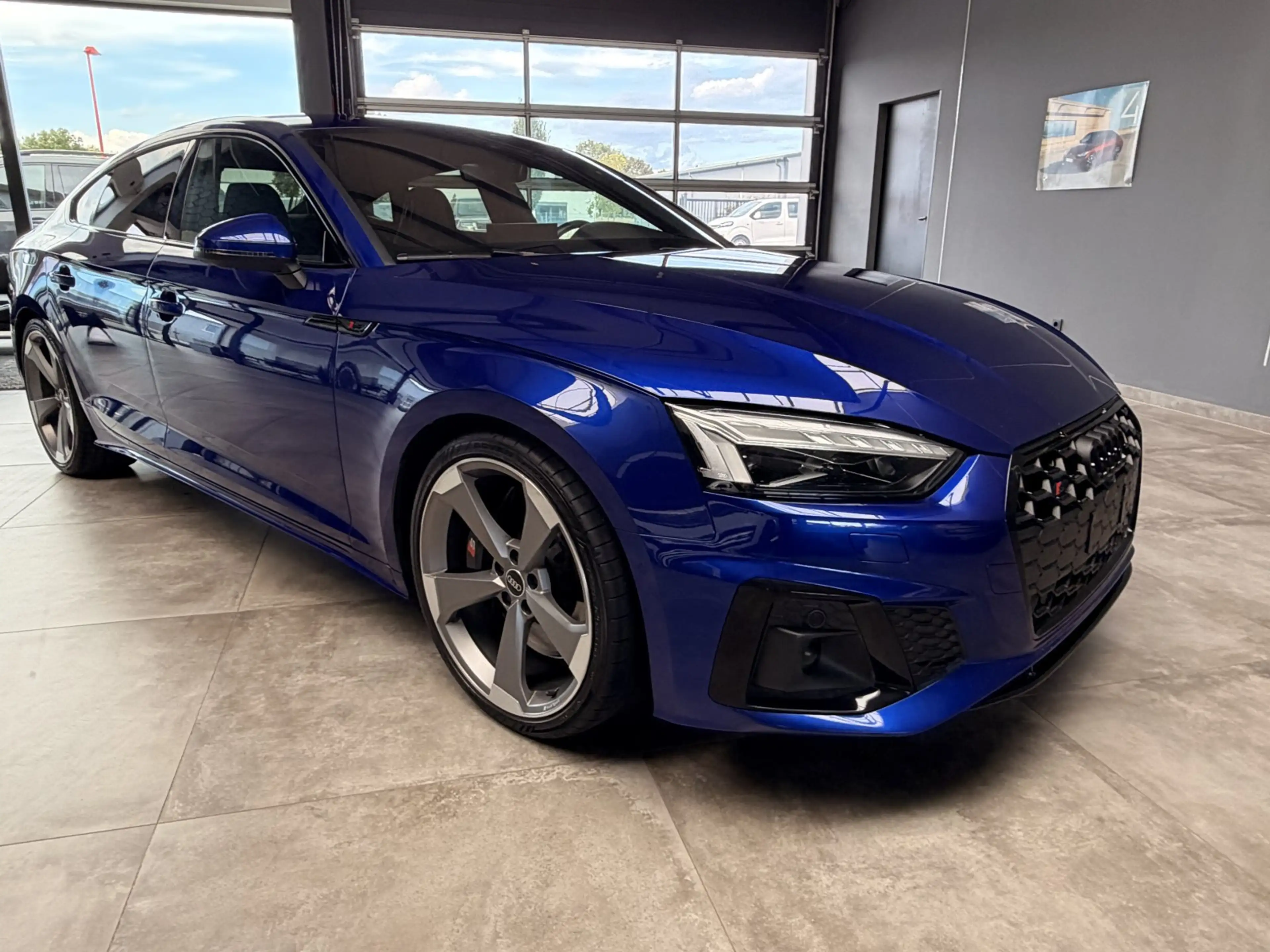 Audi S5 TDI quattro Sportback Matrix — photo 3