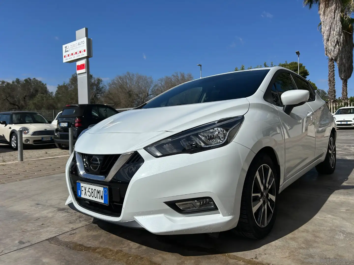 Nissan Micra 1.5 dCi 8V 5p. N-Connecta Weiß - 1