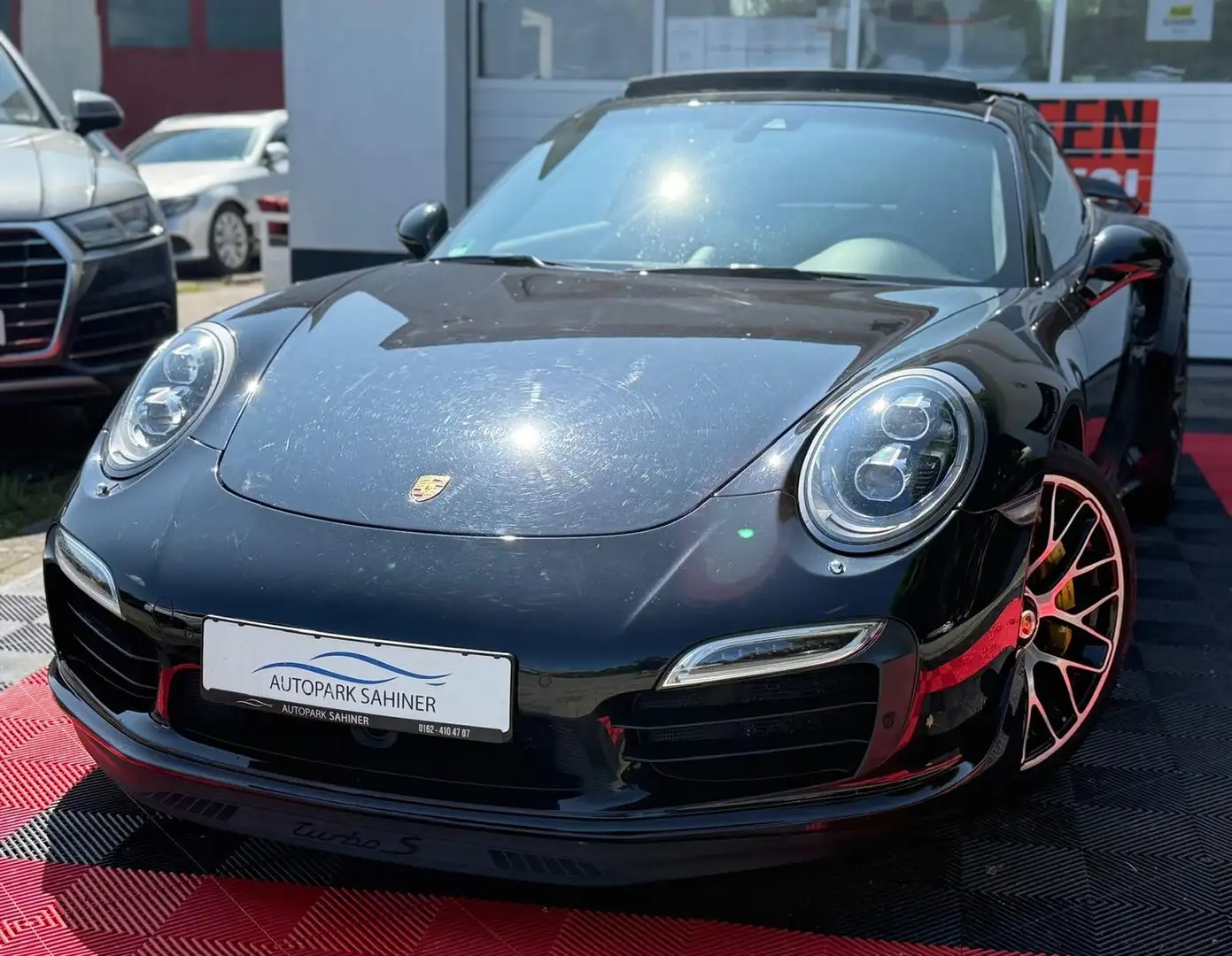 Porsche 911 TURBO S AERO KIT SPORT CHRONO PANO GERMAN CA Schwarz - 1