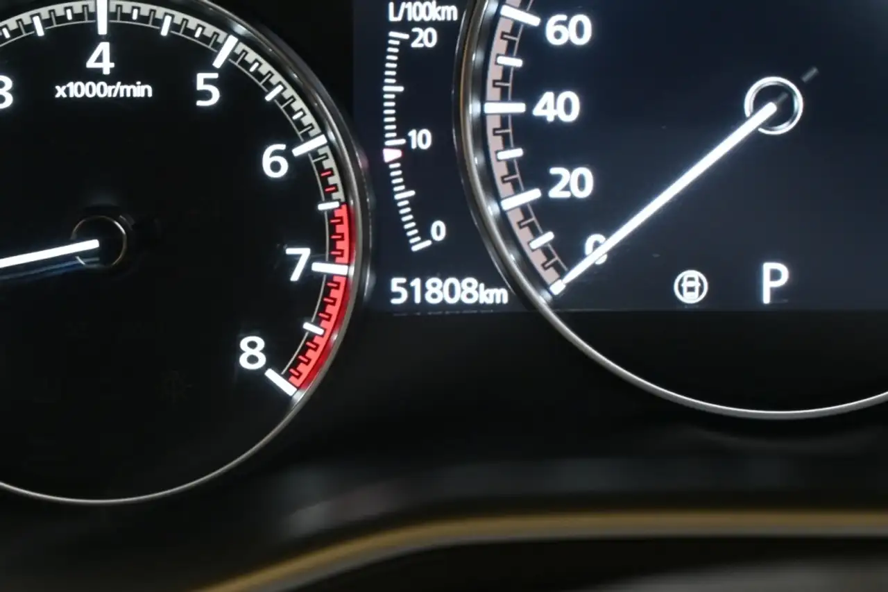 Mazda 3 снимка Mazda 3
