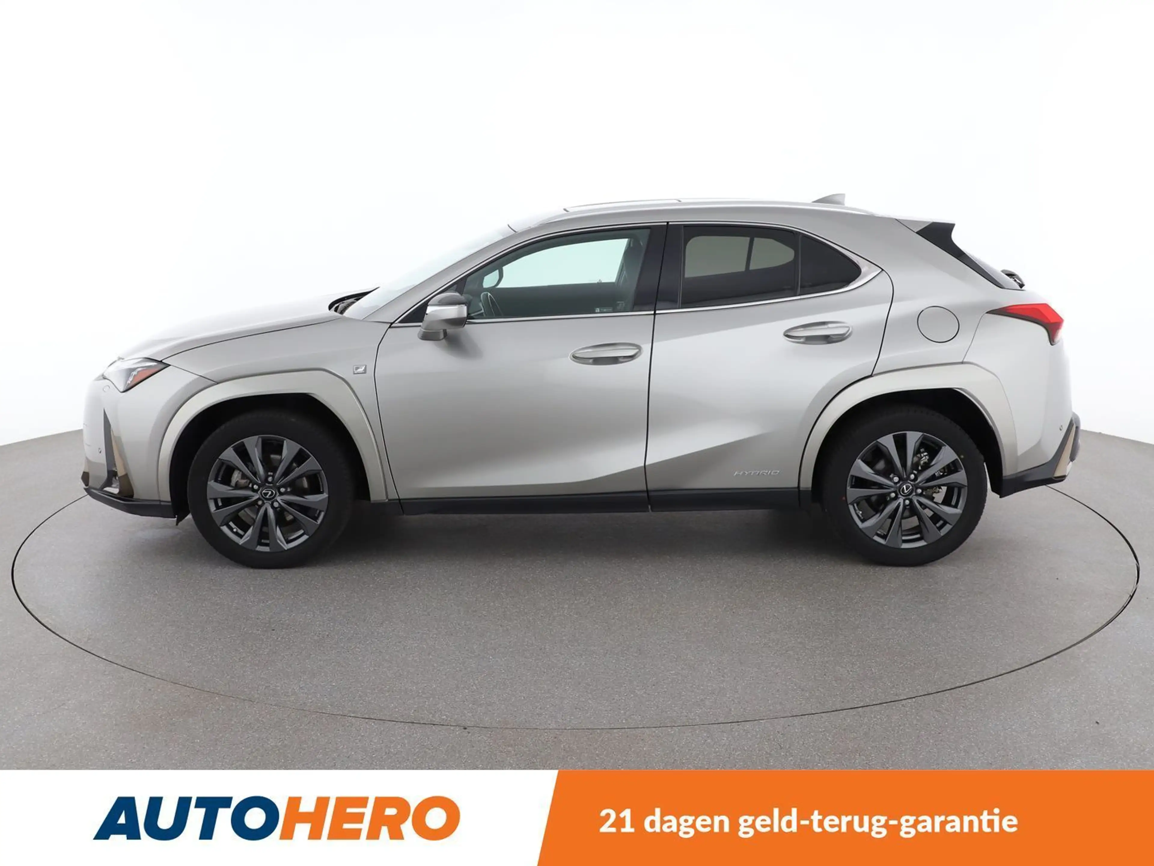 Lexus UX 250h UX 250h F SPORT — photo 3