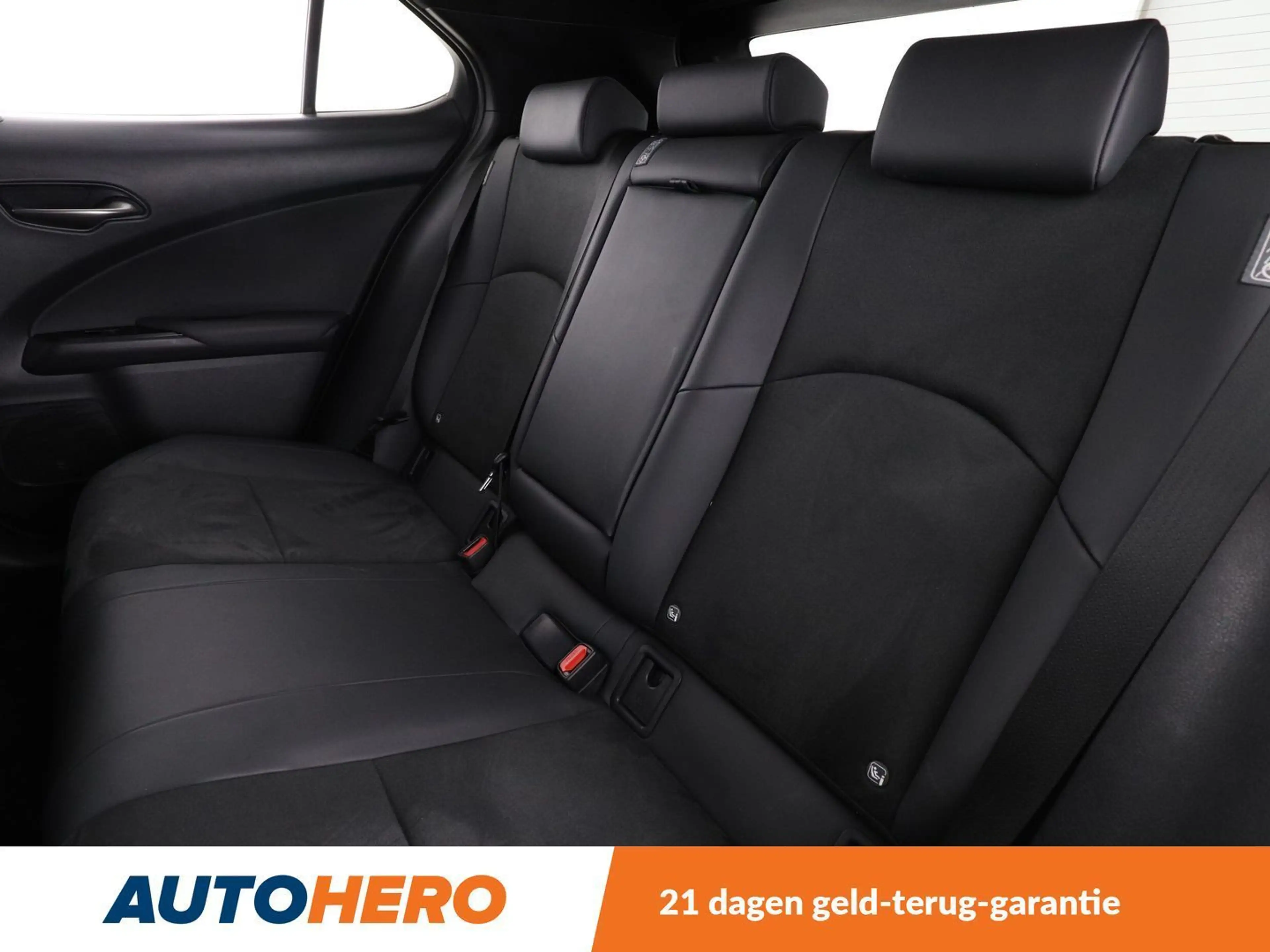 Lexus UX 250h UX 250h F SPORT — photo 14