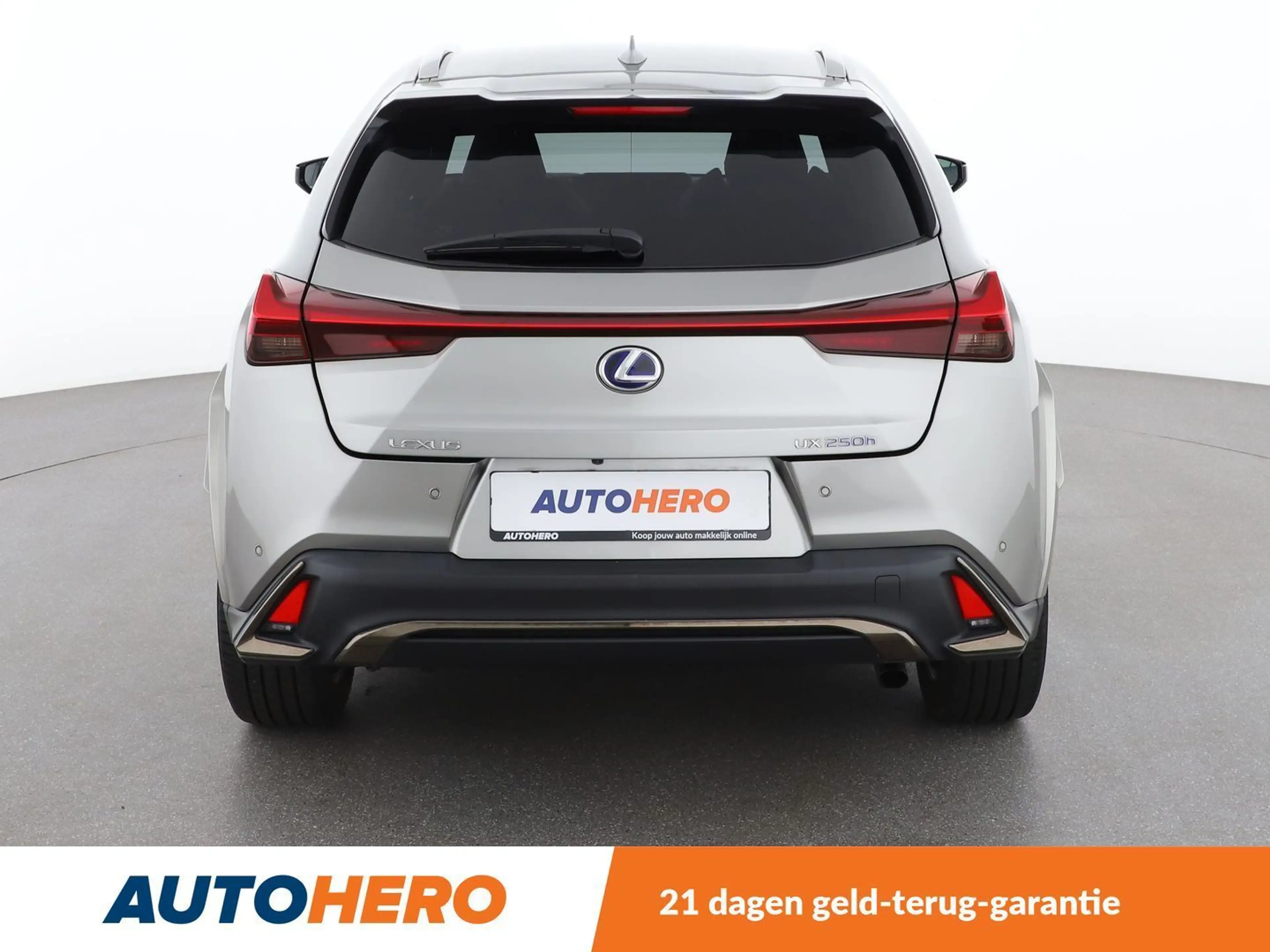 Lexus UX 250h UX 250h F SPORT — photo 5