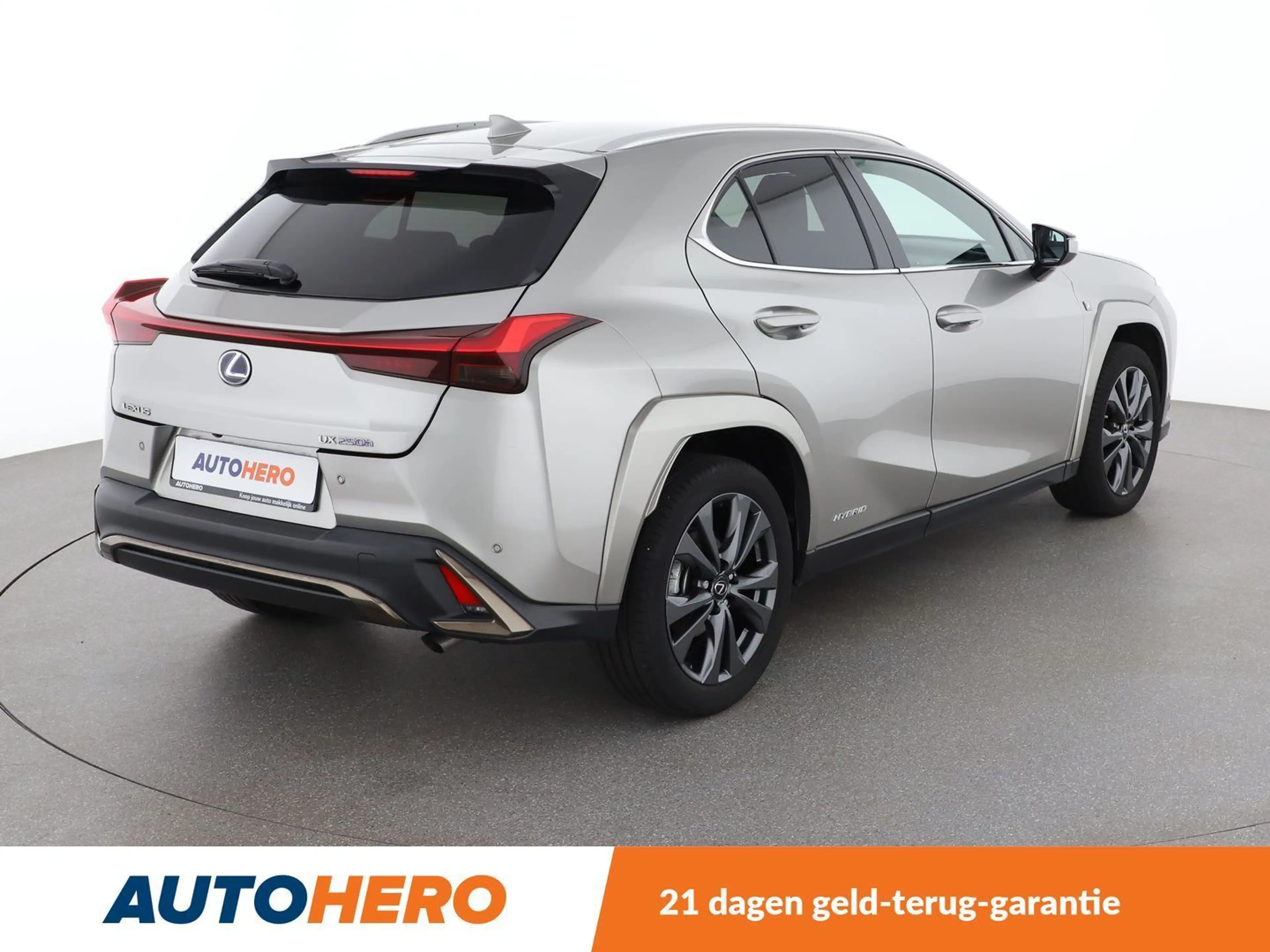 Lexus UX 250h UX 250h F SPORT — photo 6