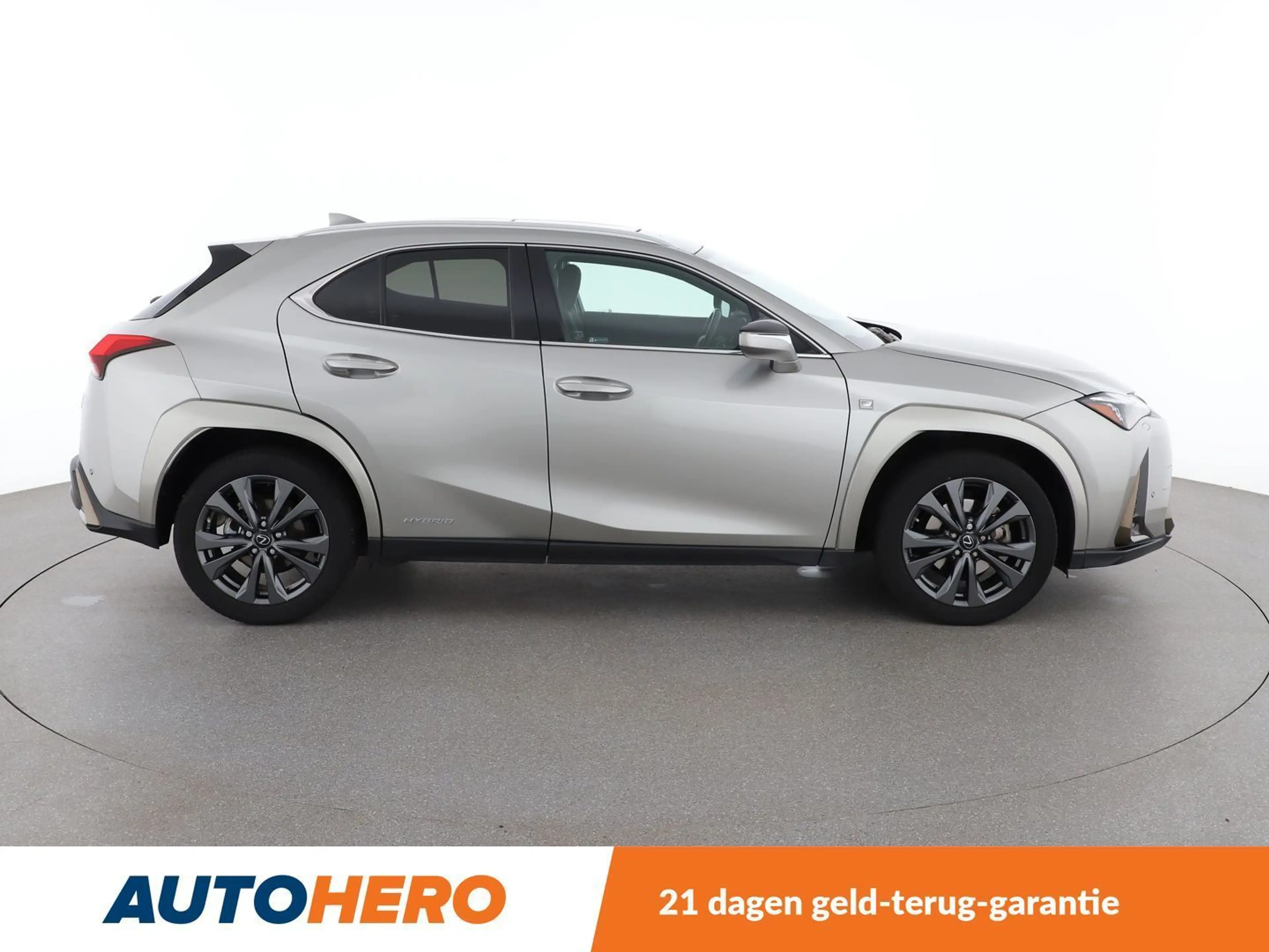 Lexus UX 250h UX 250h F SPORT — photo 7