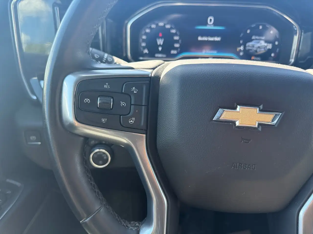 Chevrolet Silverado 1500 снимка Chevrolet Silverado 1500