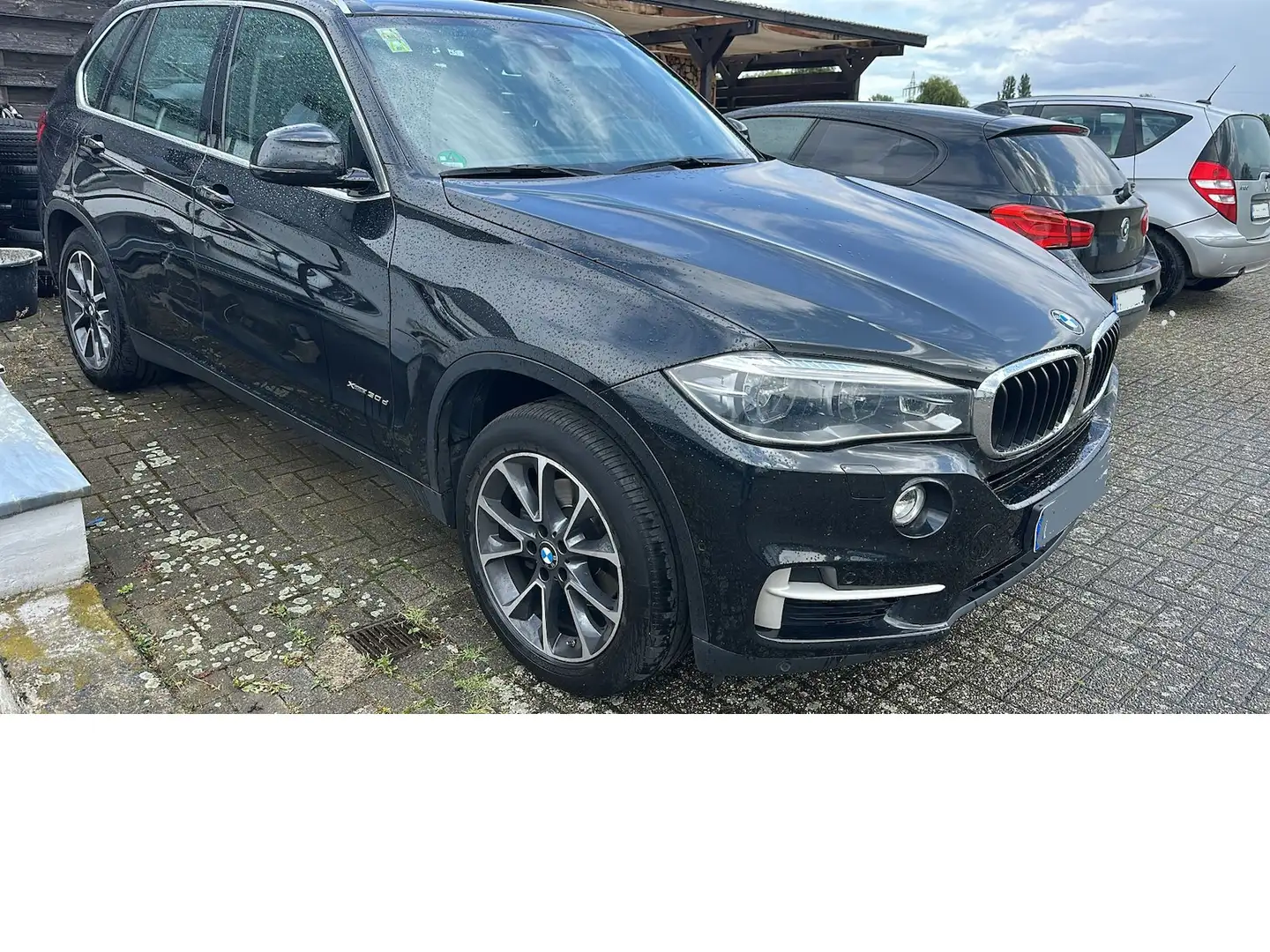 BMW X5 xDrive30 d *Headup*Fond-Entertainment* Чёрный - 1
