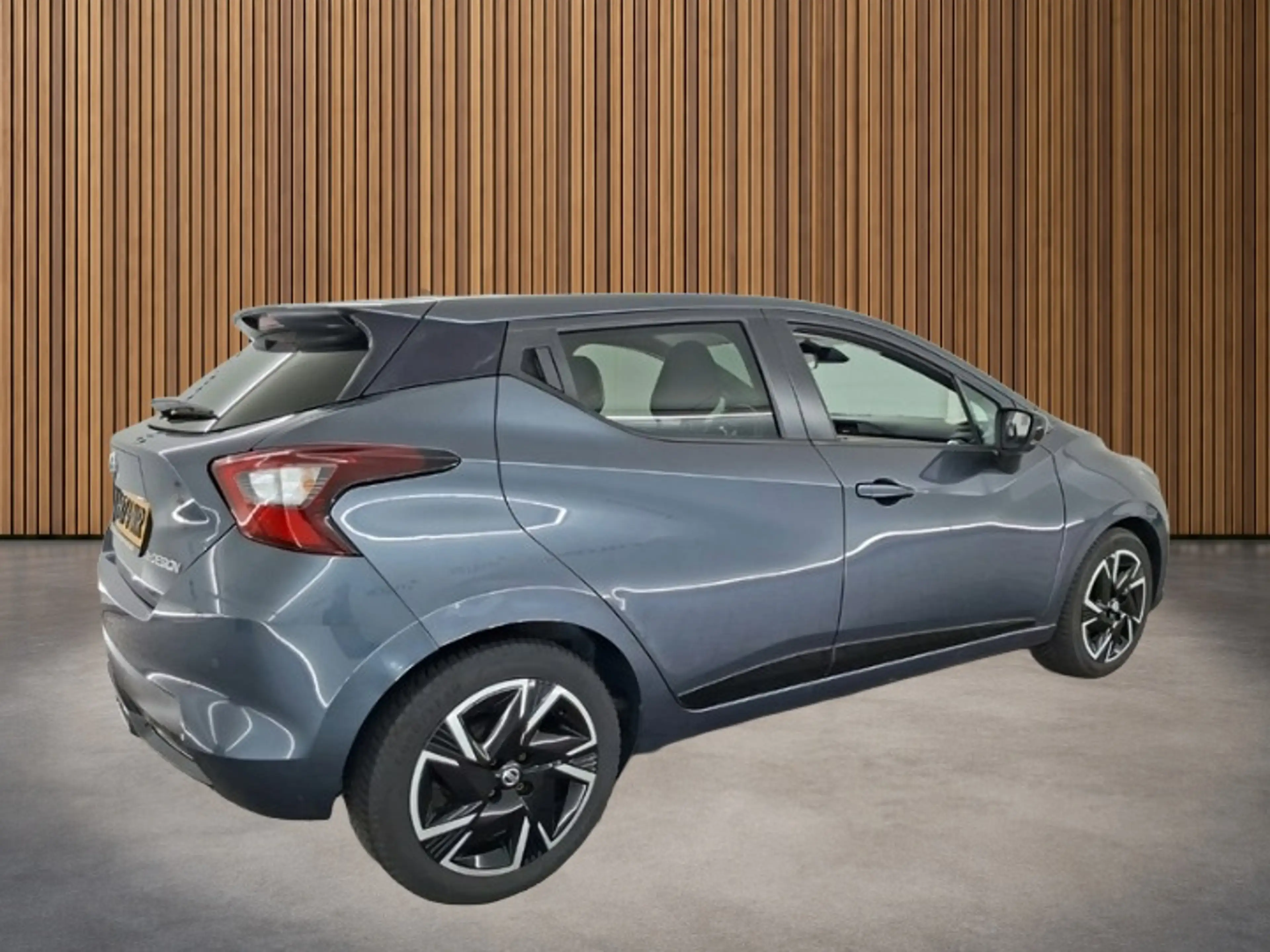 Nissan Micra 1.0 IG-T N-Design — photo 2