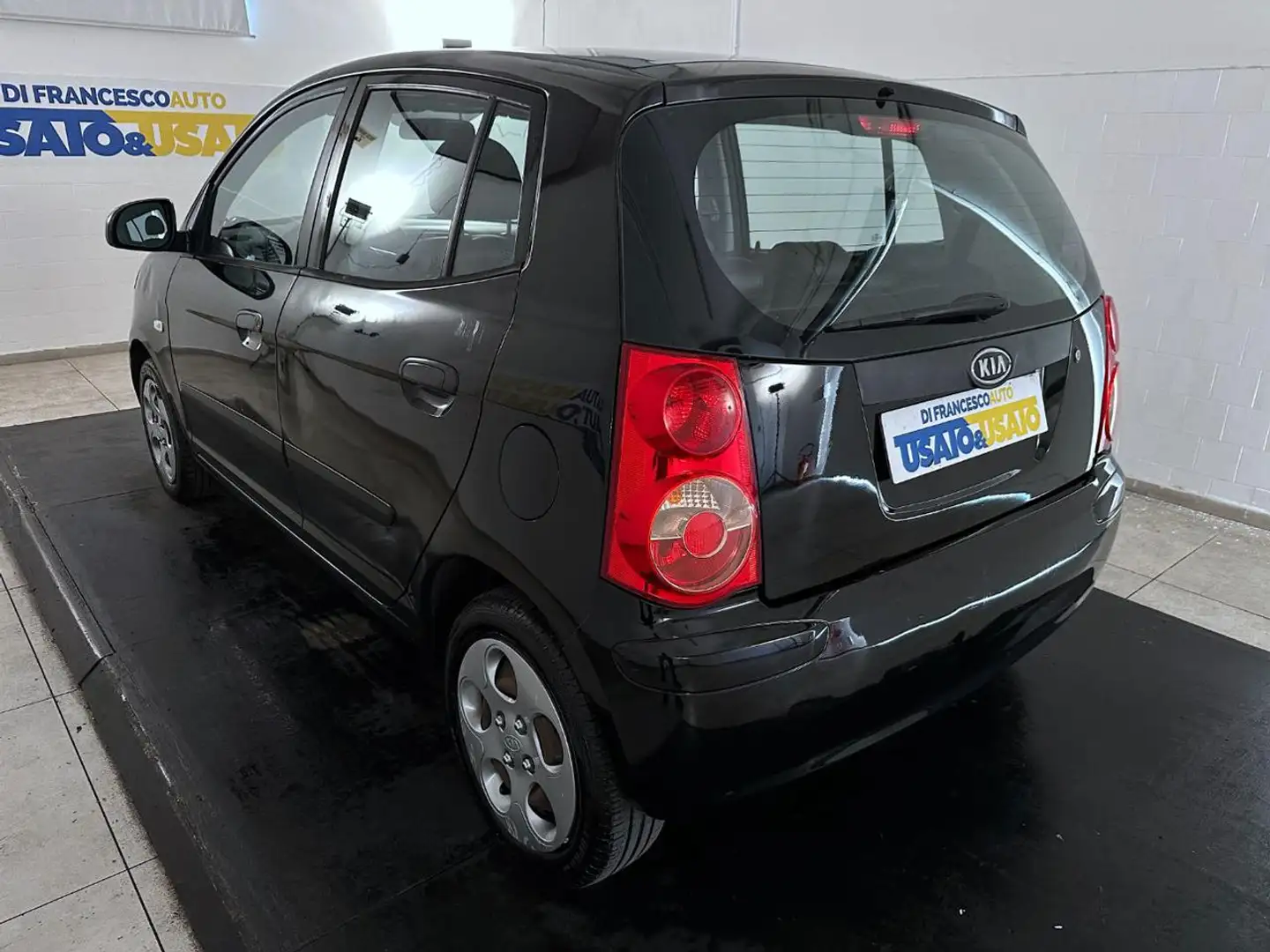 Kia Picanto 1.0 Life bi-fuel Nero - 2