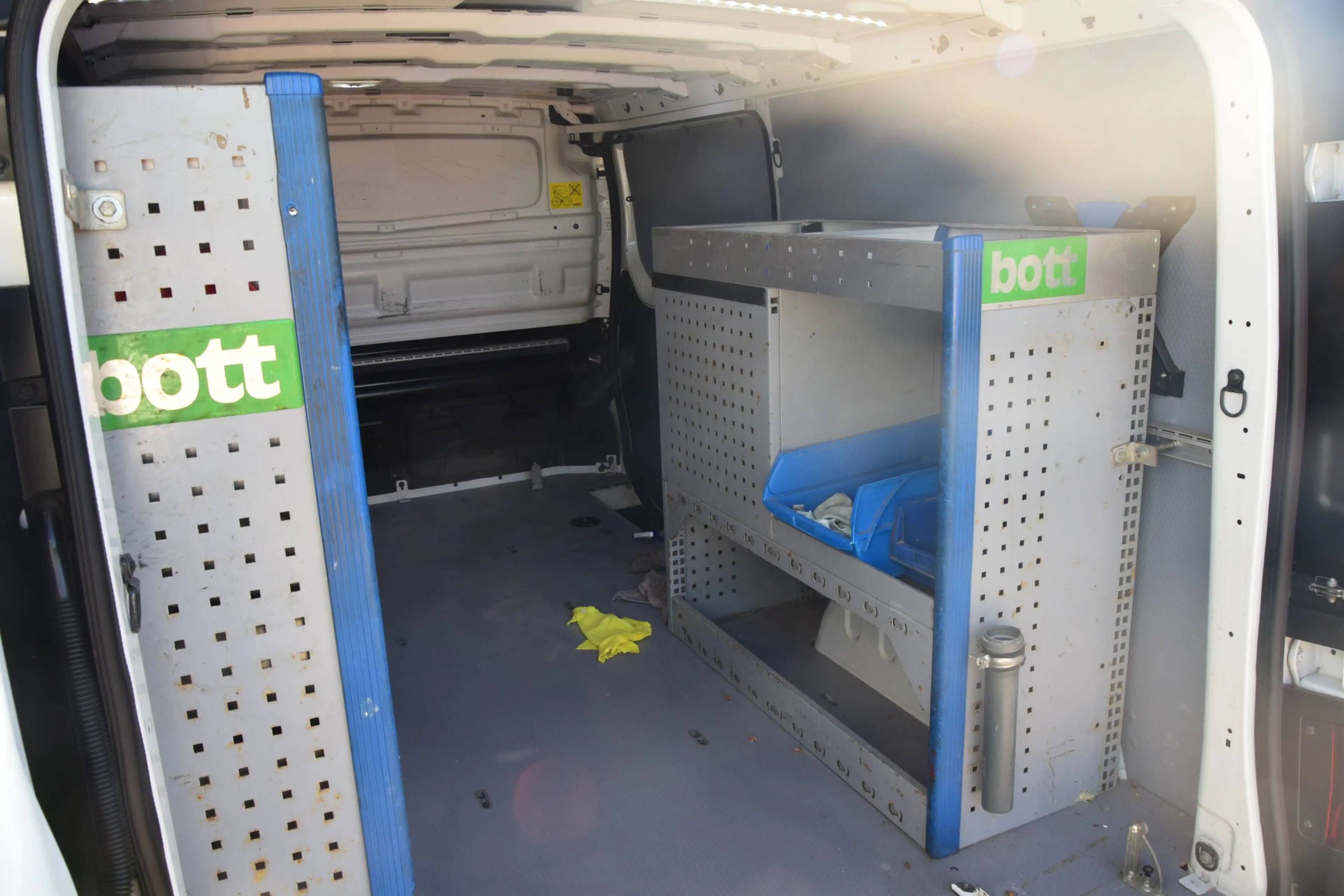 Renault Trafic L2H1 2,9t Komfort — photo 11