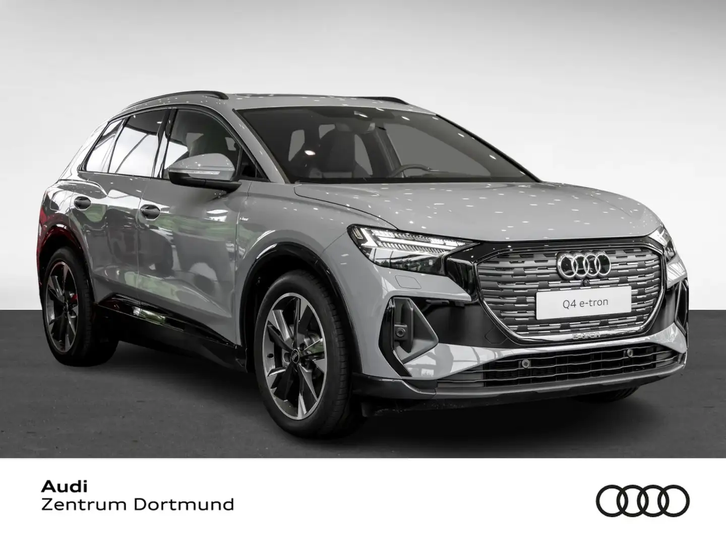 Audi Q4 e-tron 45 quattro S LINE PANO AHK HEADUP LM20 Szürke - 1