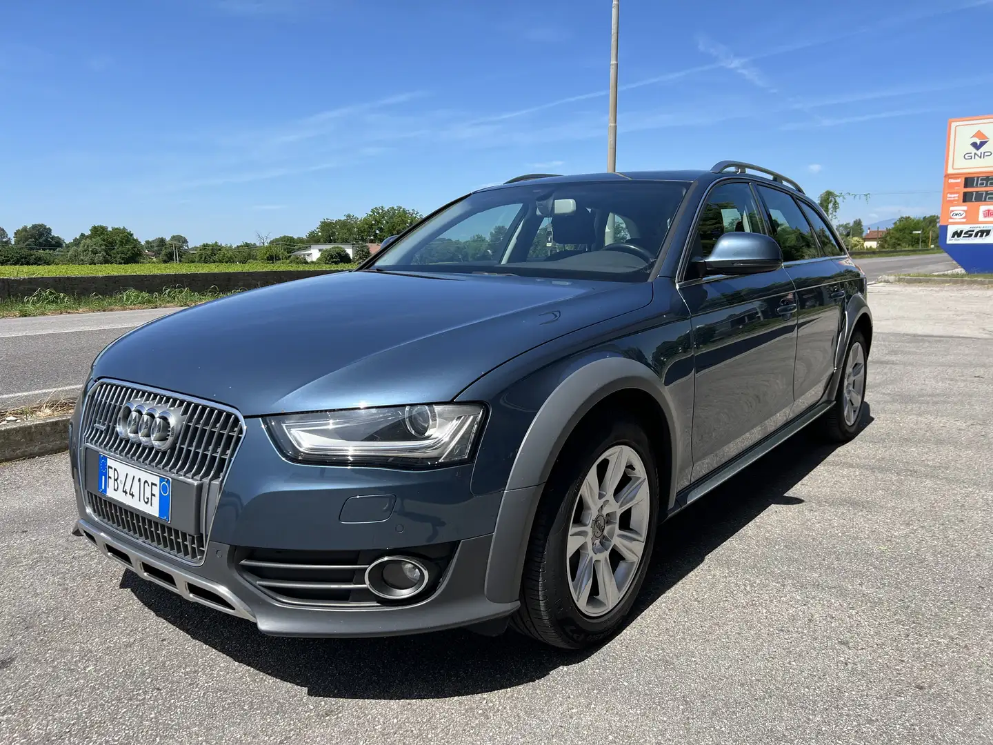 Audi A4 allroad 2.0 tdi Advanced 190c s-tronic Quattro - 1