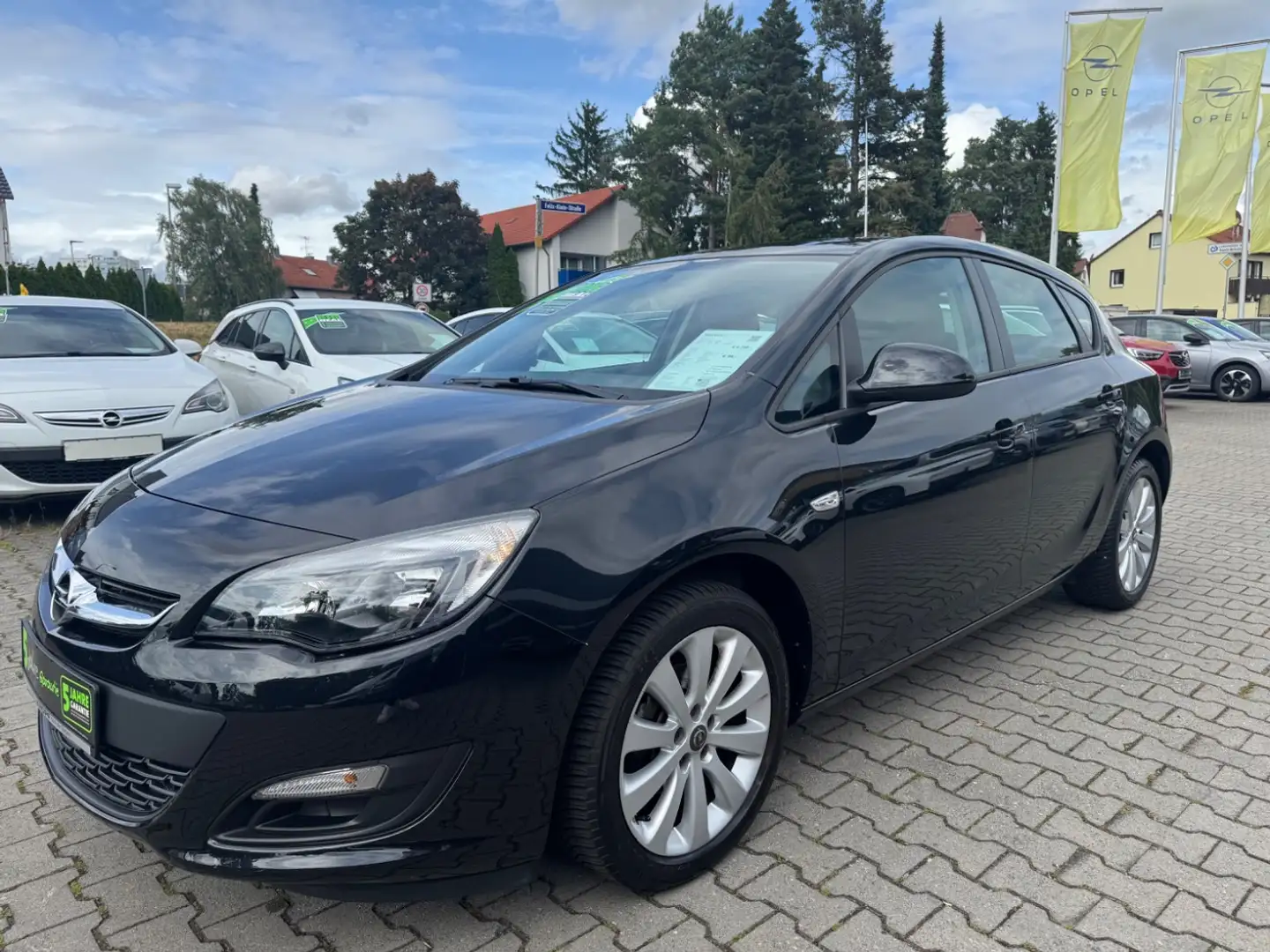 Opel Astra J 1.6 **Klima LM PDC Allwetter** Black - 2