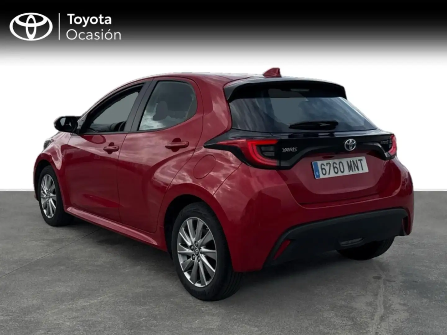 Toyota Yaris 120H 1.5 Active Tech Rouge - 2
