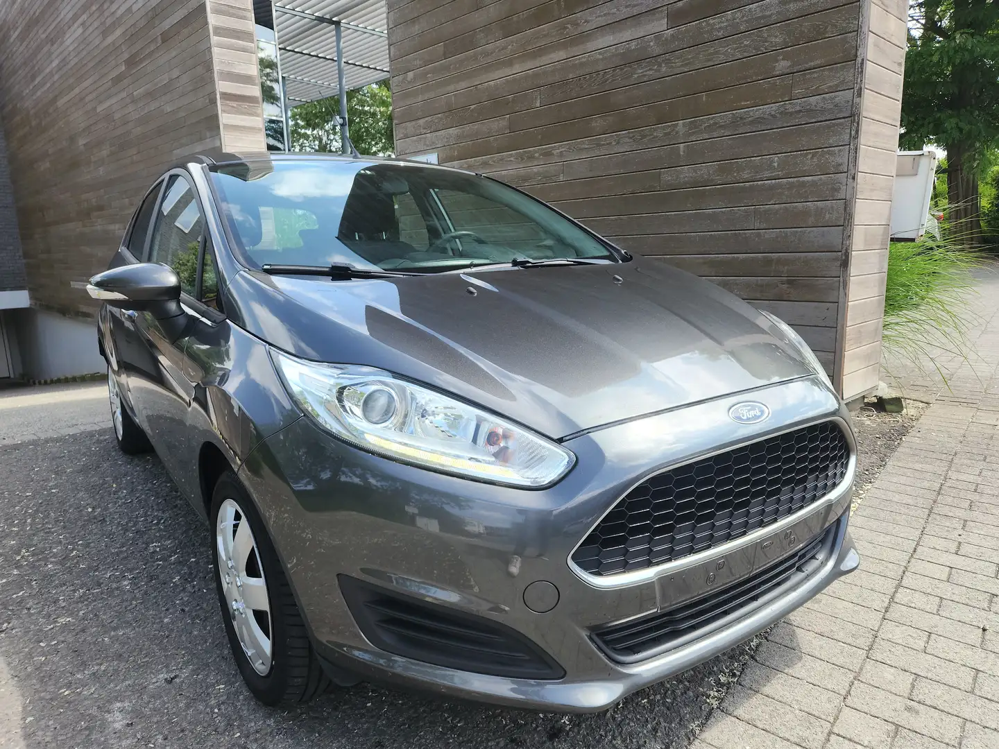 Ford Fiesta 1.5 TDCi" 1 propriétaire " carnet d'entretien" Grijs - 1