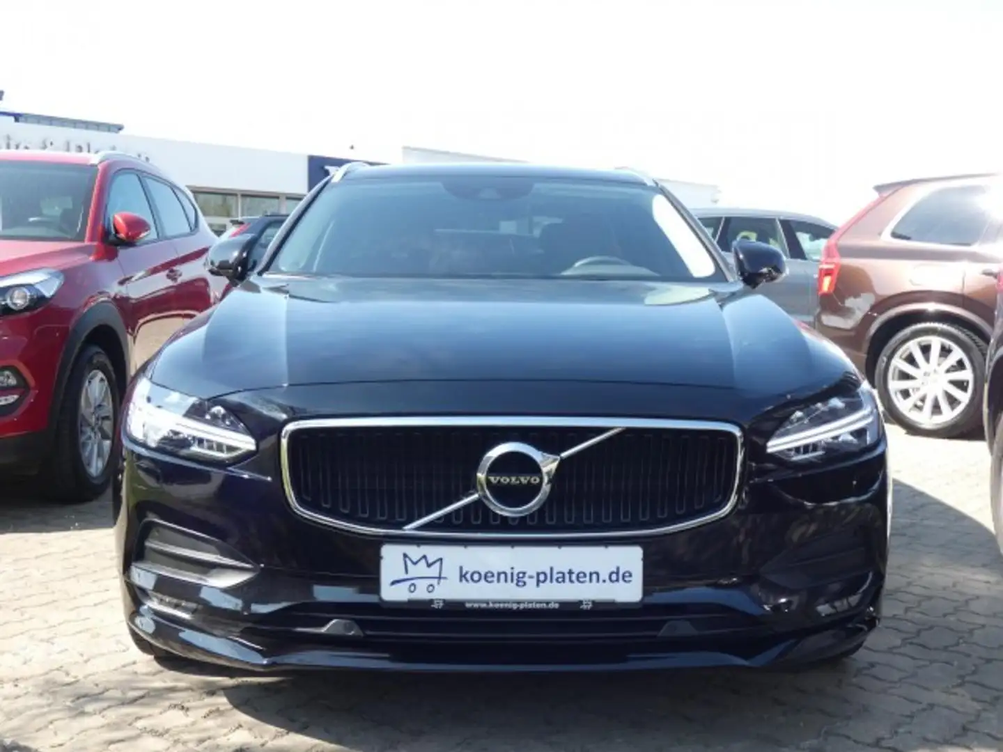 Volvo V90 D3 Momentum - Business-Licht-Familien-Winter Zwart - 2