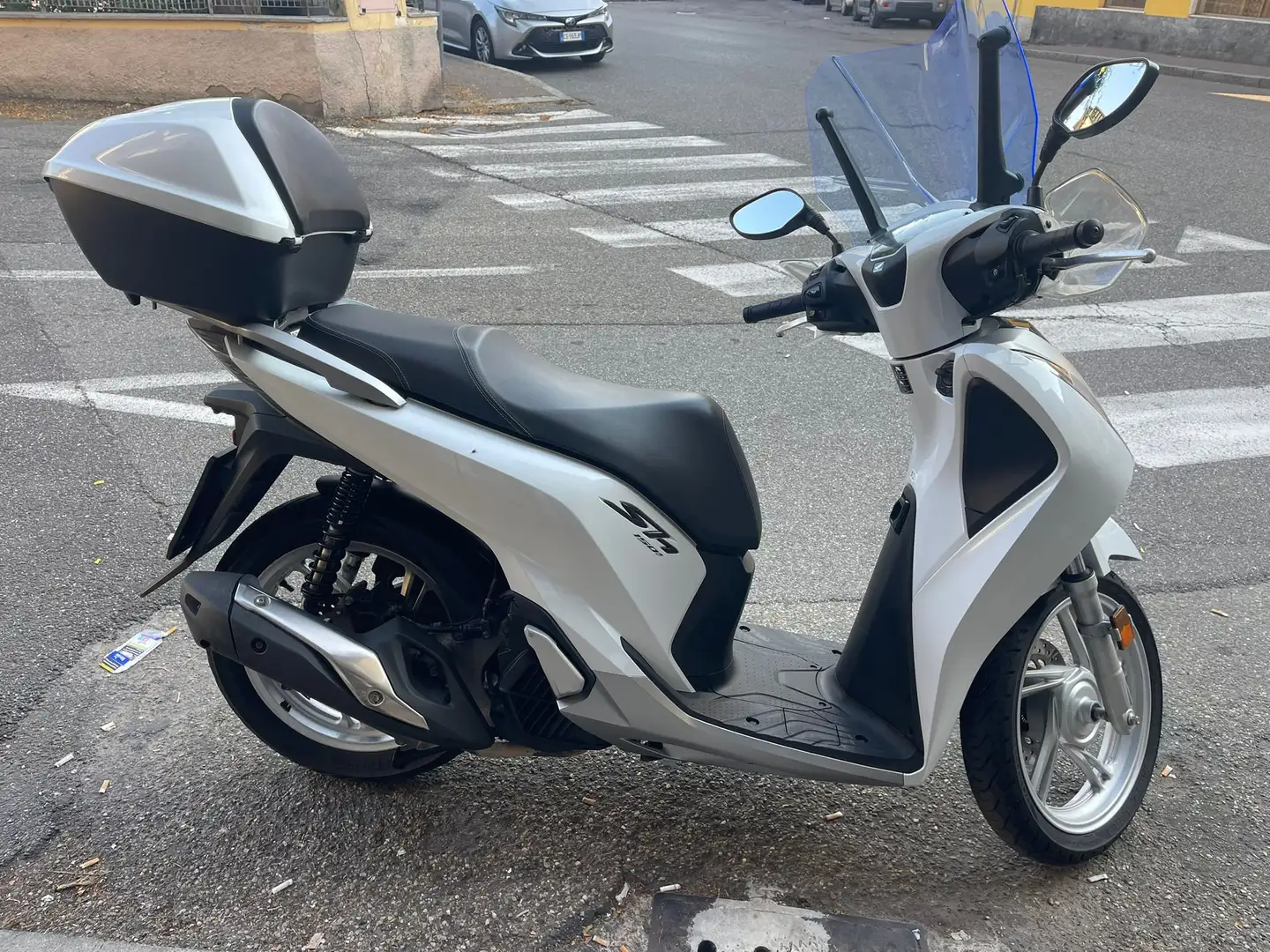 Honda SH 150i SH 150 i (2017 - 19) Bílá - 2