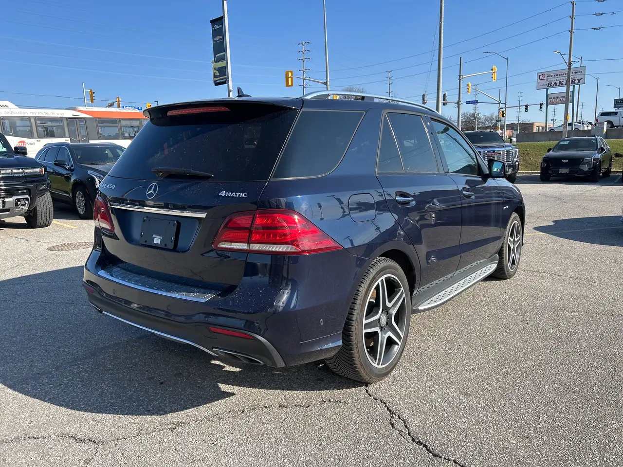 Mercedes-Benz GLE снимка Mercedes-Benz GLE