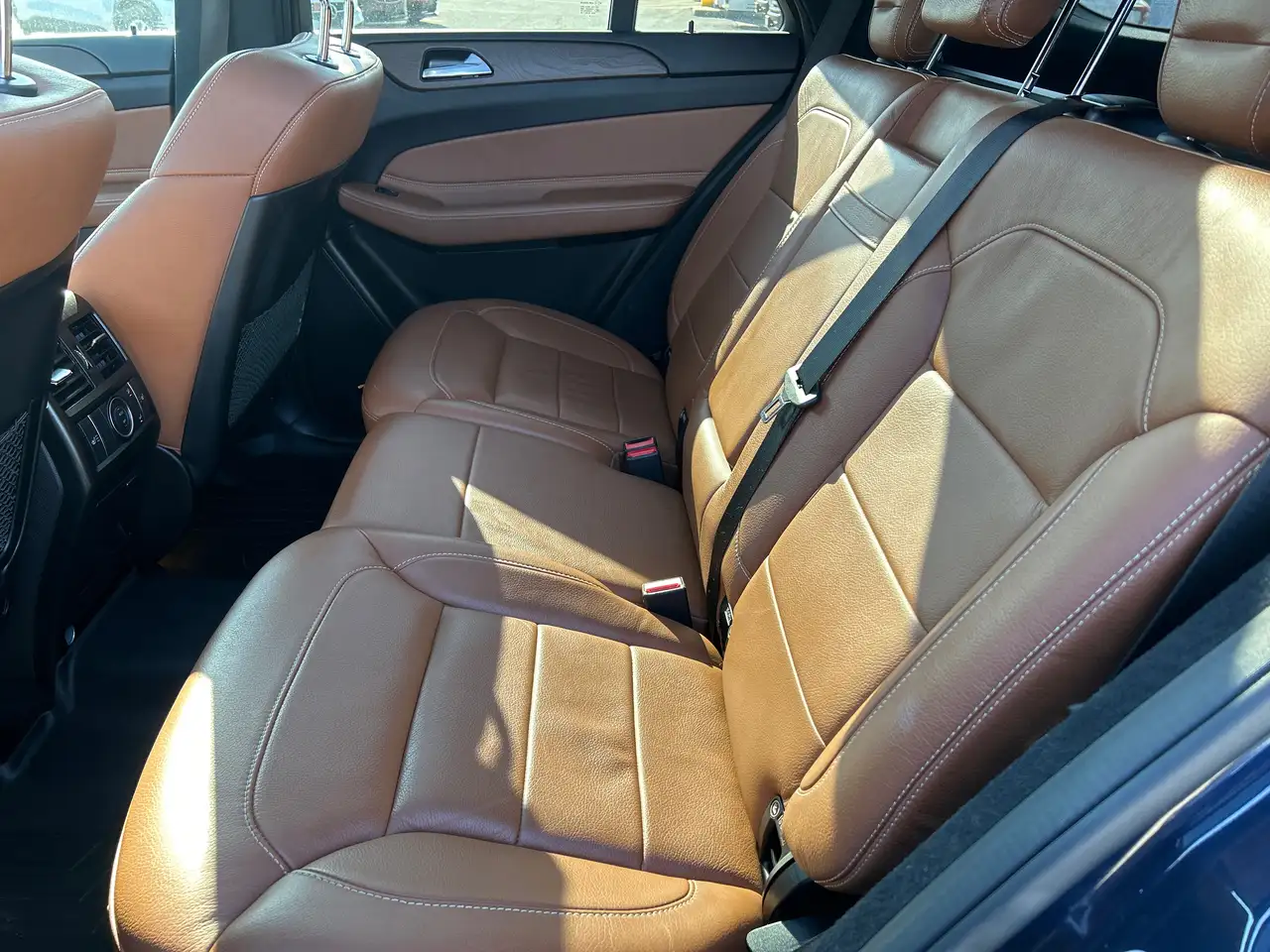 Mercedes-Benz GLE снимка Mercedes-Benz GLE