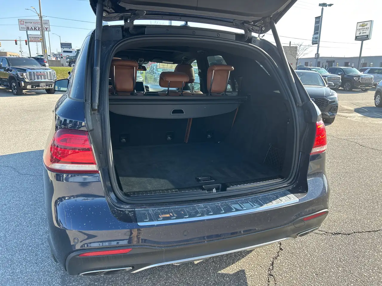 Mercedes-Benz GLE снимка Mercedes-Benz GLE