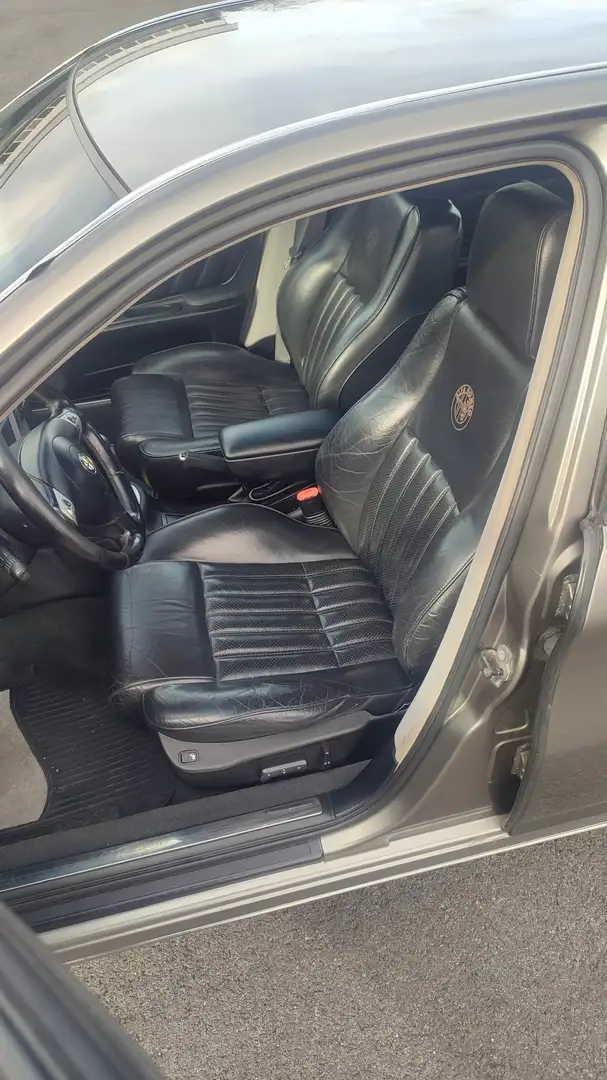 Alfa Romeo 166 2.4 jtd mjt Luxury - 2