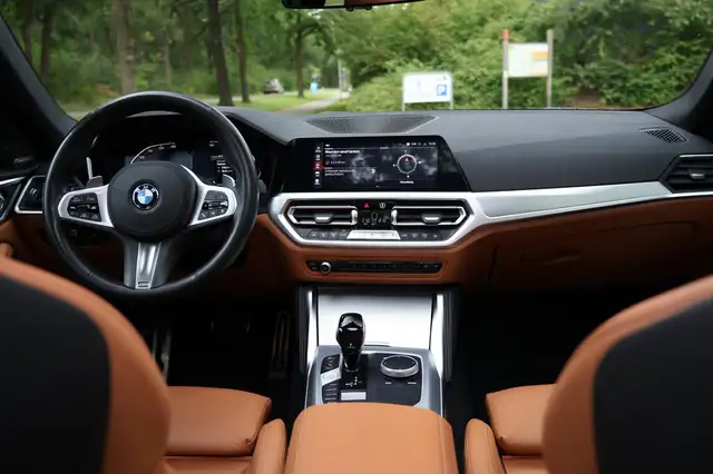 BMW 4 Series view 24