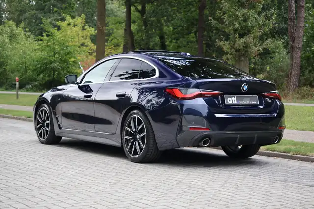 BMW 4 Series view 4