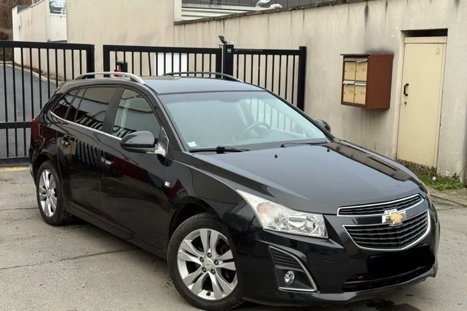 Chevrolet Cruze Break 1.7 VCDi 131CV ANNÉE 2012 VOLANT MOTEUR A PRÉVOIR Negro - 2