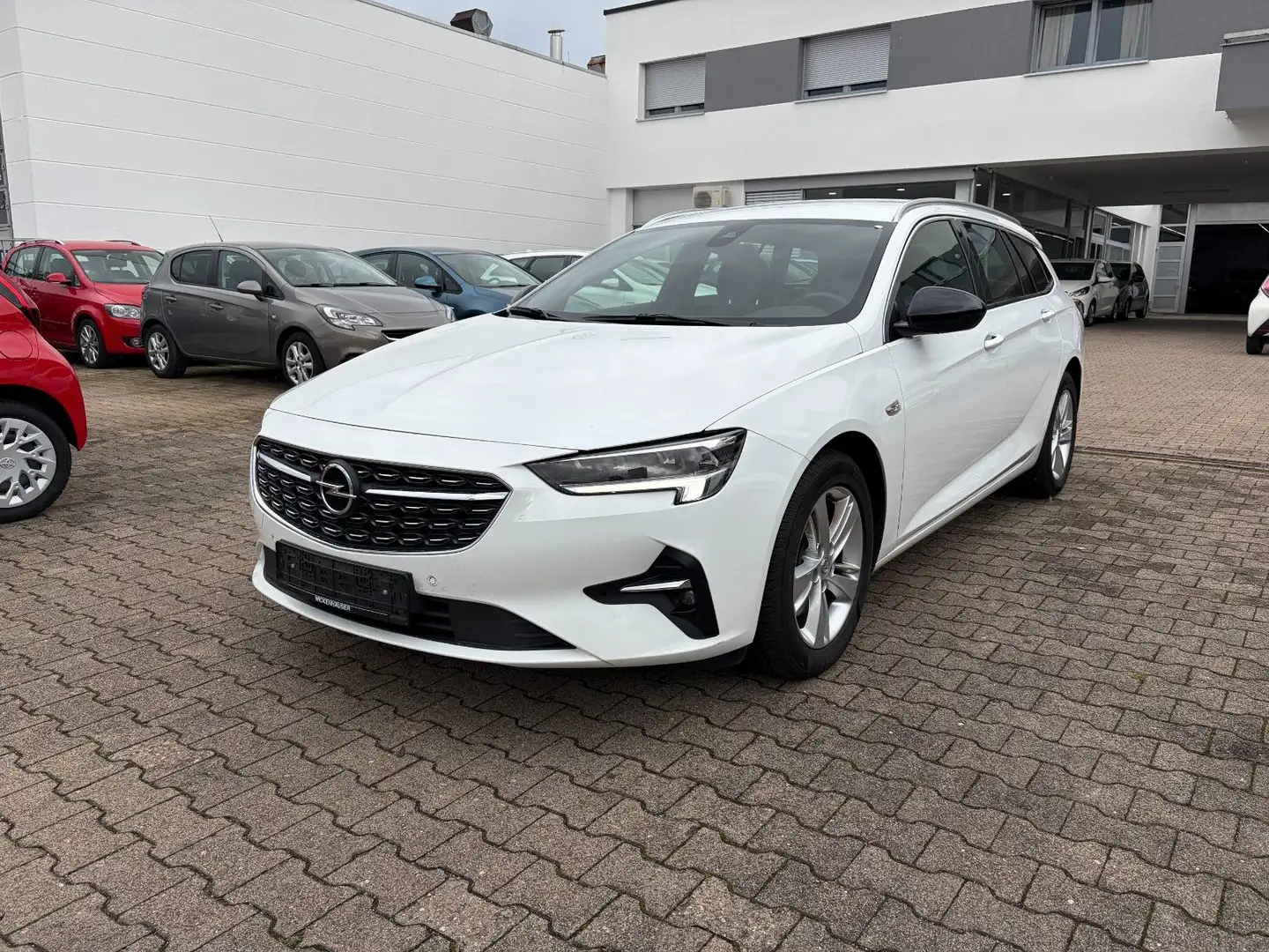 Opel Insignia B Sports Tourer Business*ERSTE HAND* Weiß - 1