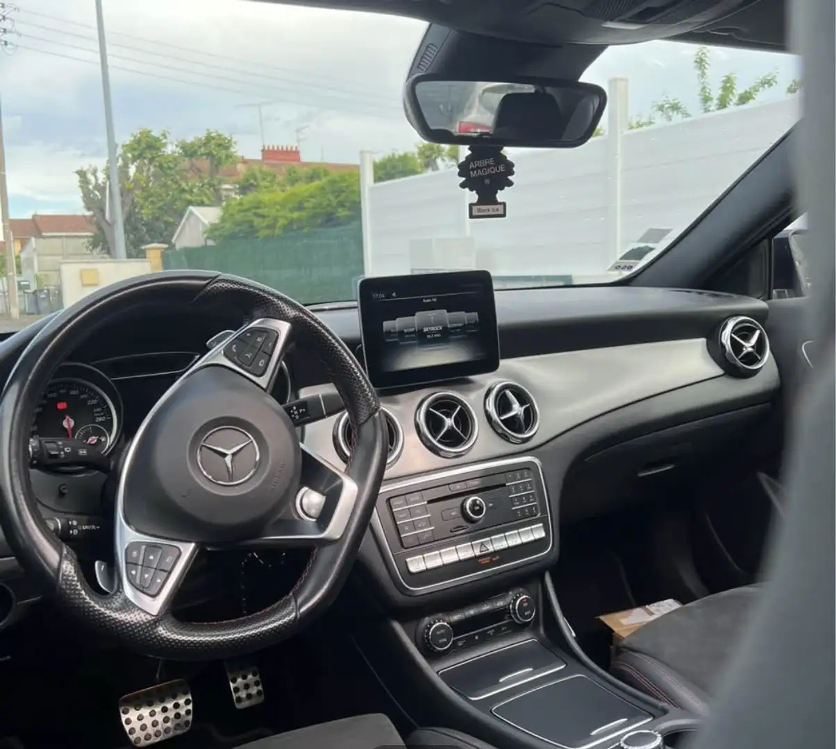 Mercedes-Benz GLA 220 GLA 220 d 7-G DCT Fascination Bleu - 2