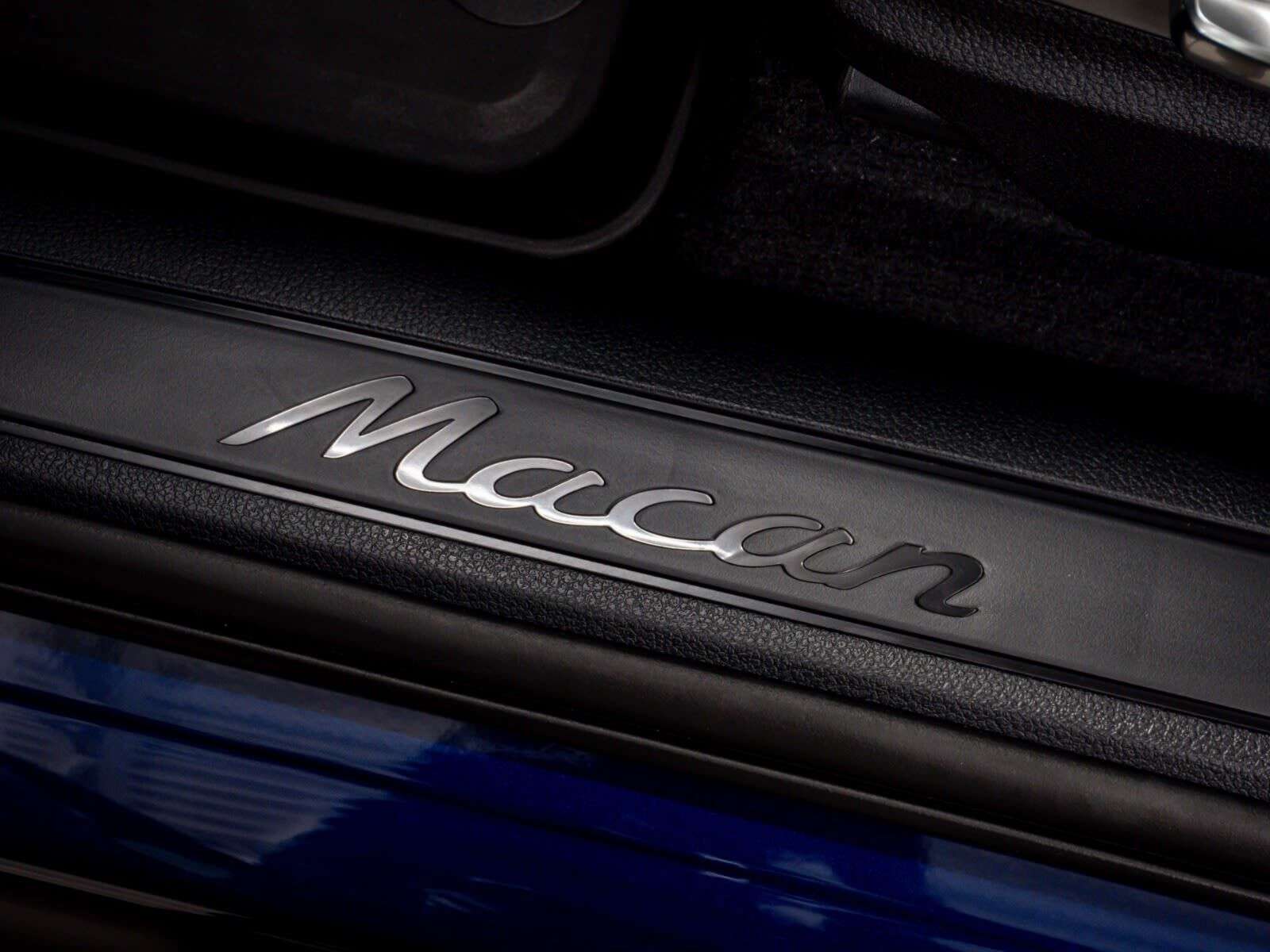 2025 Porsche Macan Fresh New Arrival, Low Mileage, Full Services, Ple thumb 20