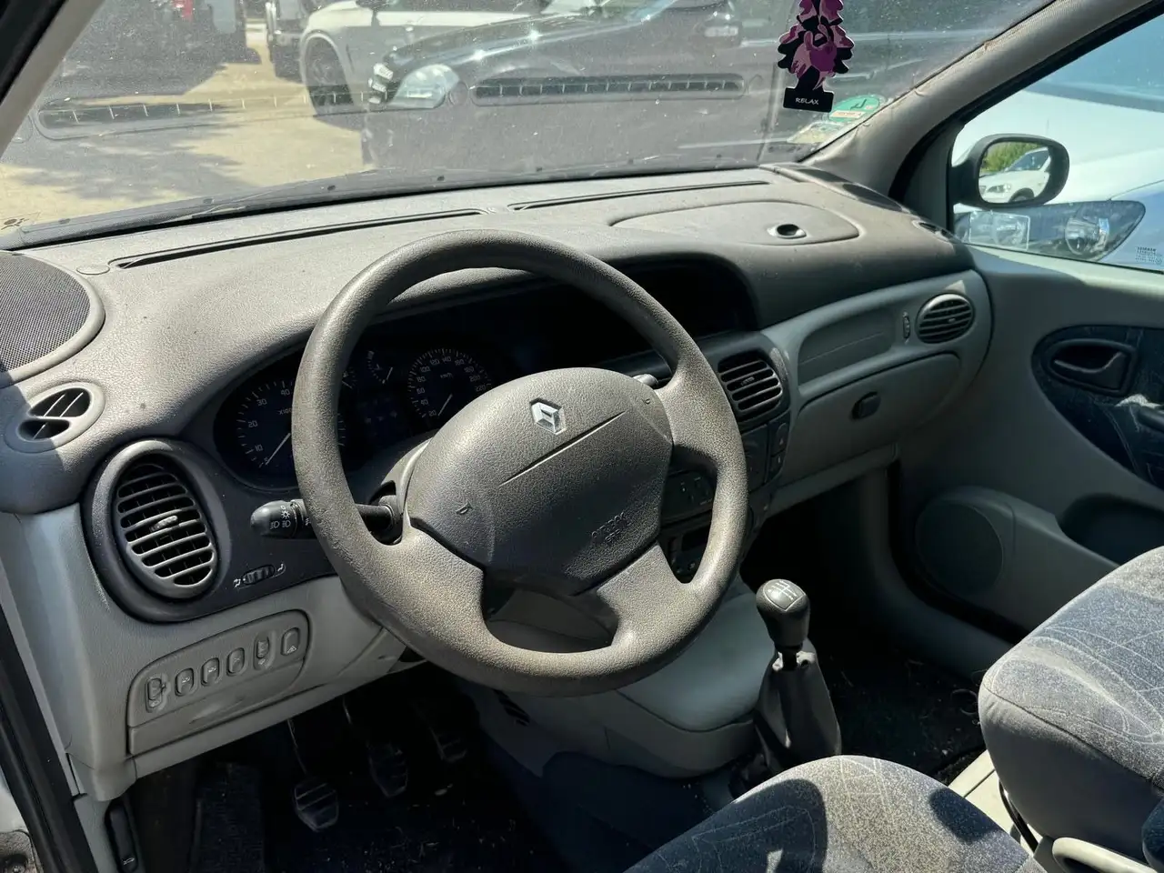 Renault Scenic 1.6 16V Expression, foto 9