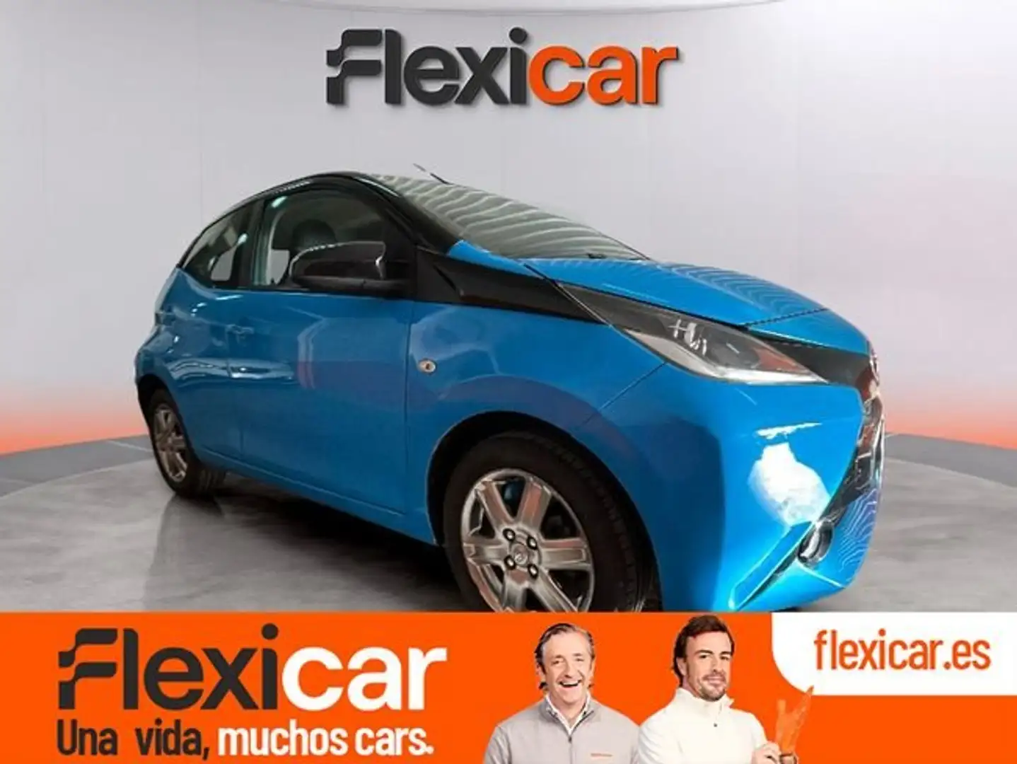 Toyota Aygo 70 x-cite Azul - 1