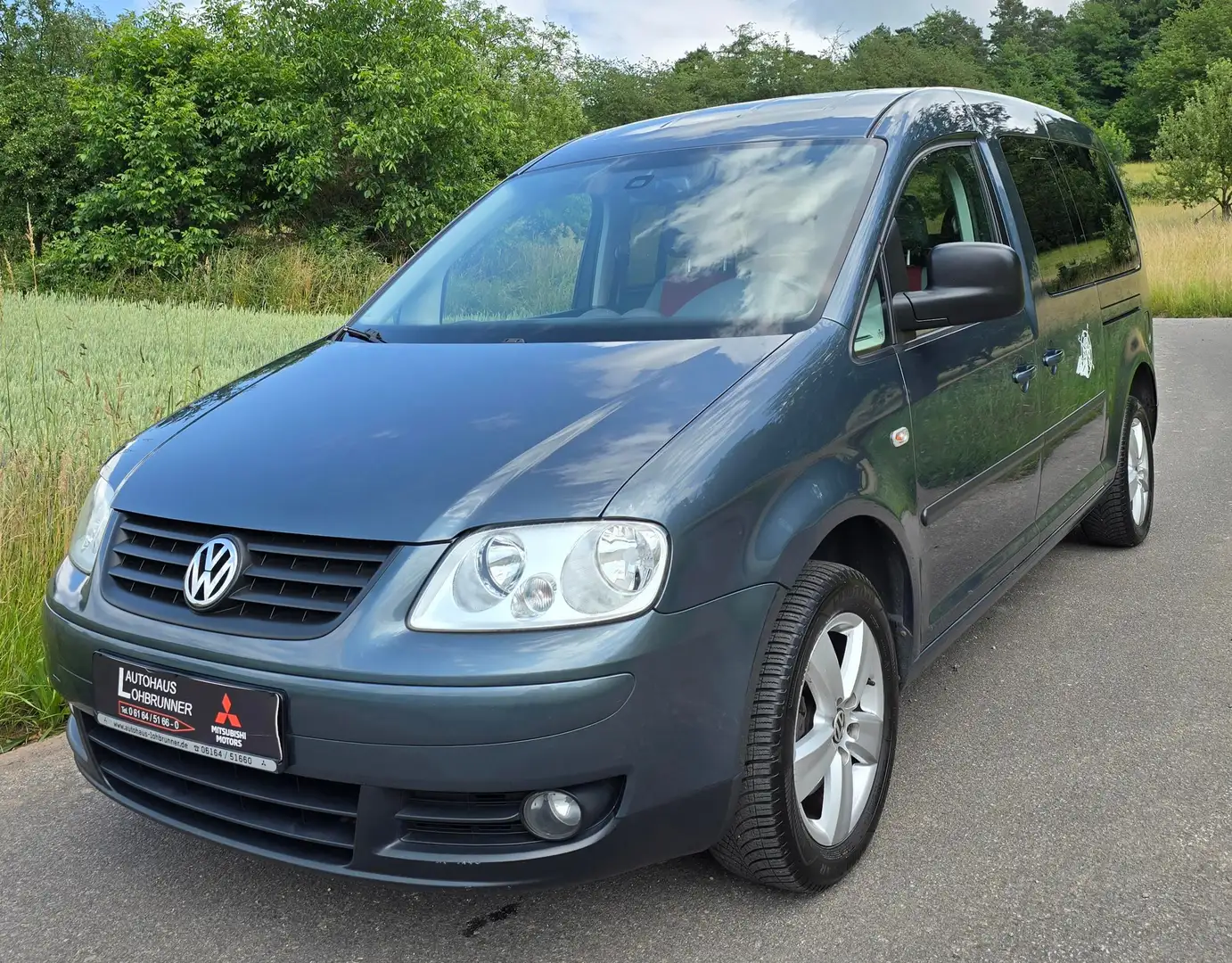 Volkswagen Caddy 1.6 Maxi inkl. AHK Grijs - 1
