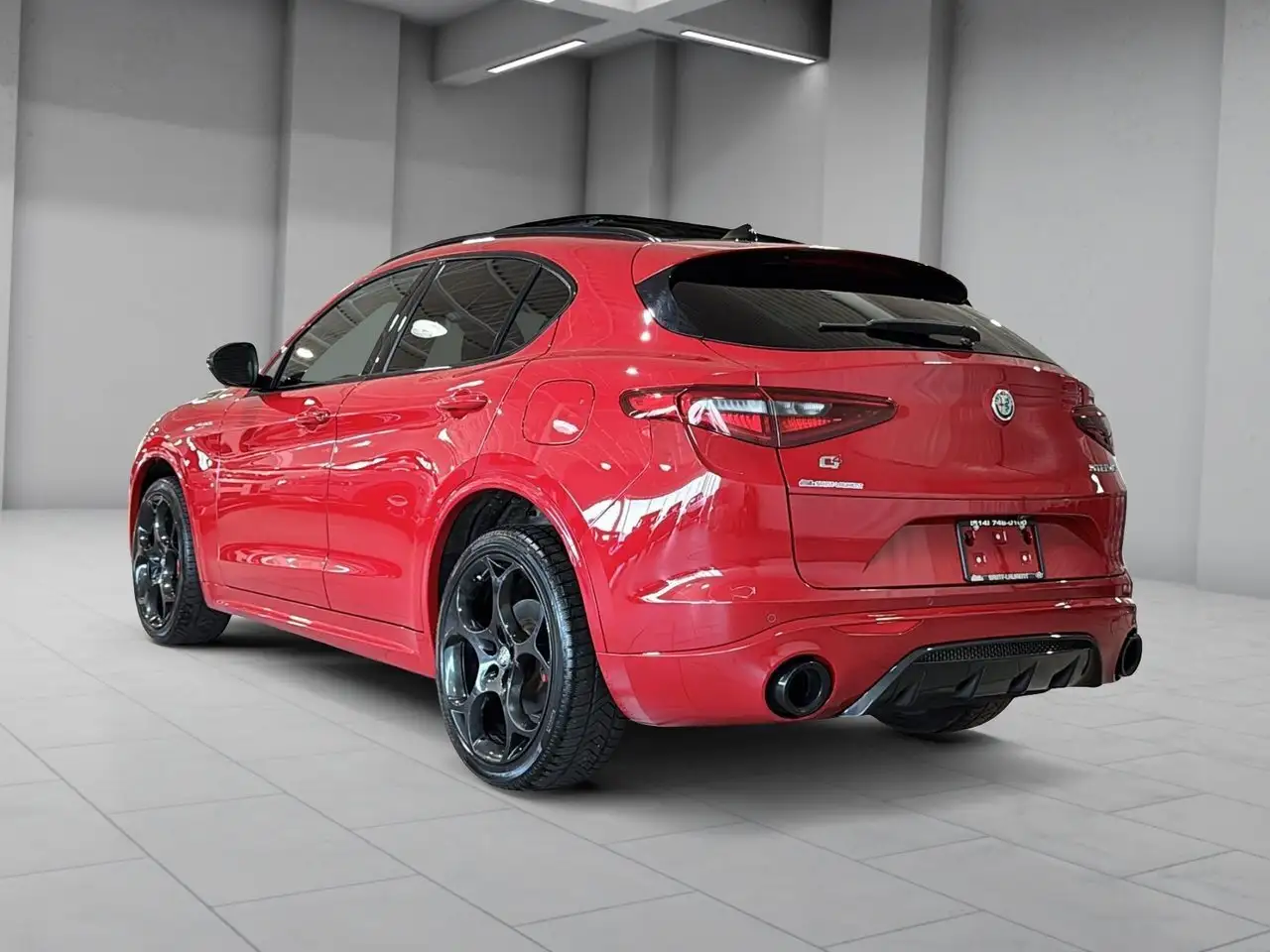 Alfa Romeo Stelvio снимка Alfa Romeo Stelvio