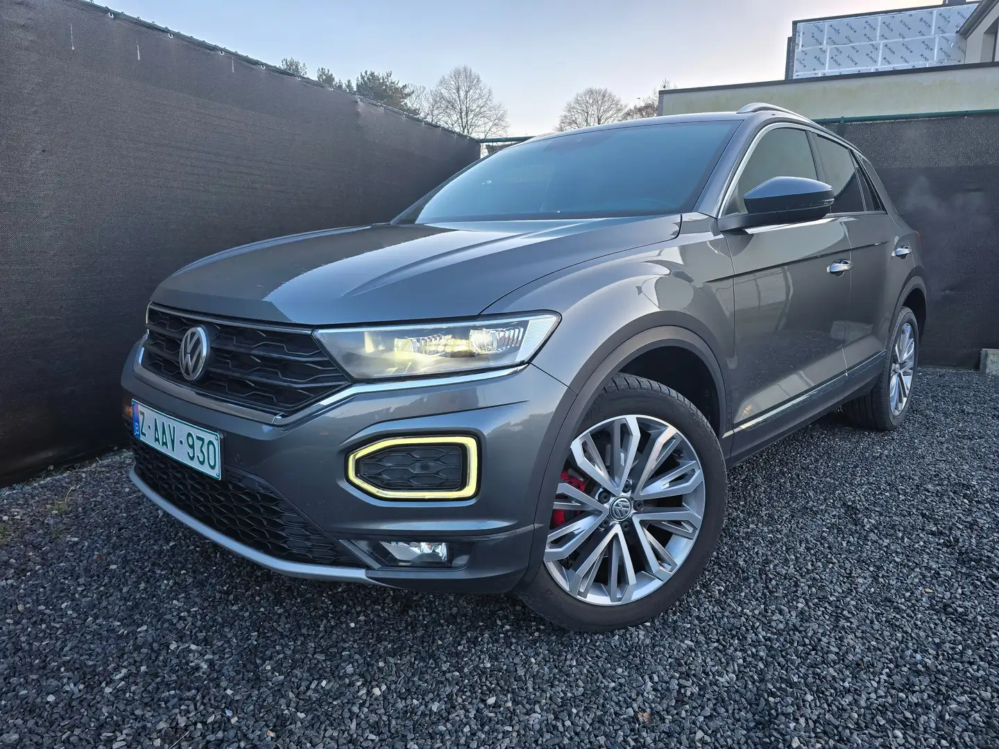 Volkswagen T-Roc 1.5 TSI 150 pk Highline ***12 MAANDEN GARANTIE*** Gris - 1