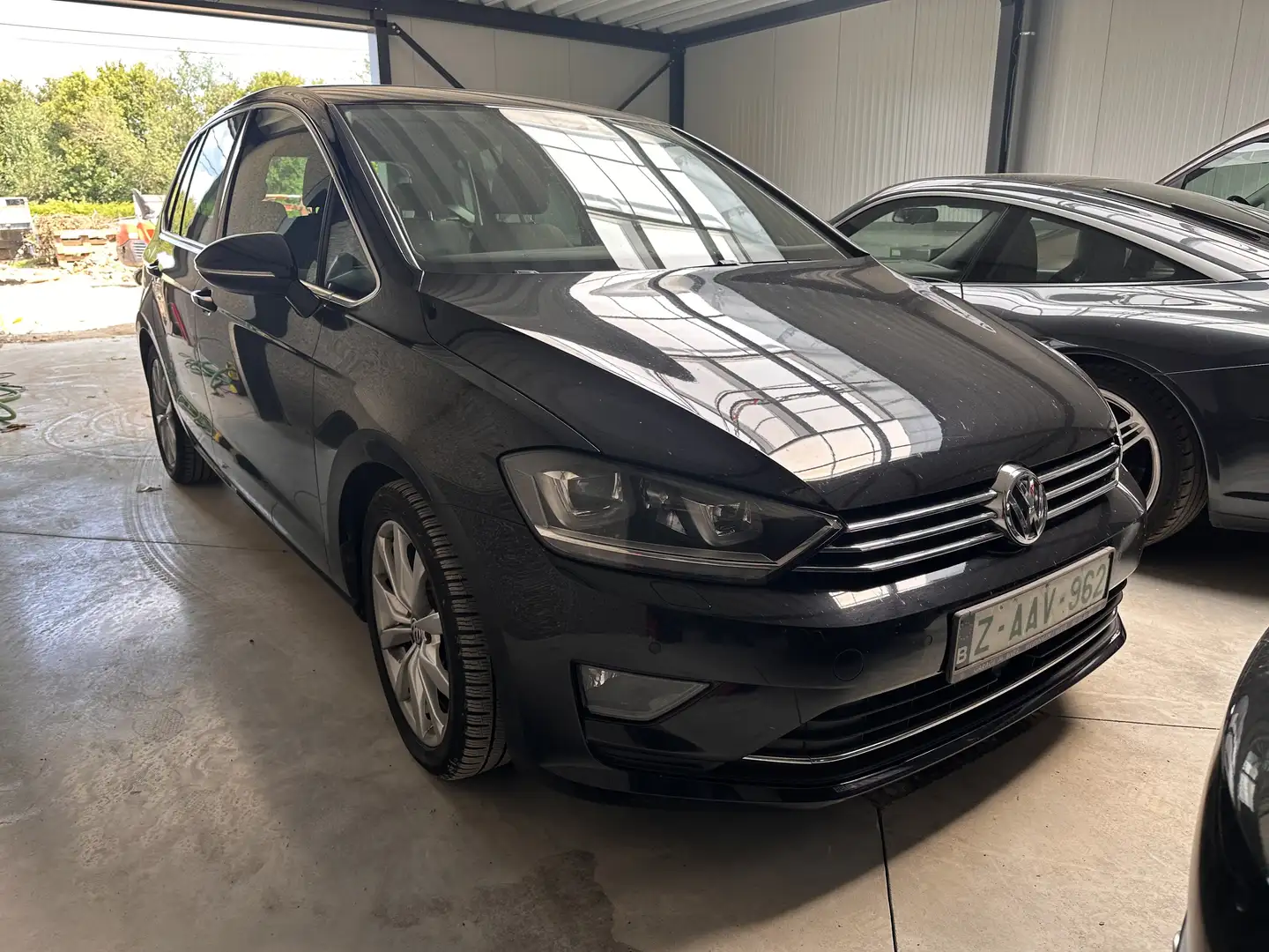 Volkswagen Golf Sportsvan 2.0 CR TDi Highline *FULL OPTIONS*. - 2