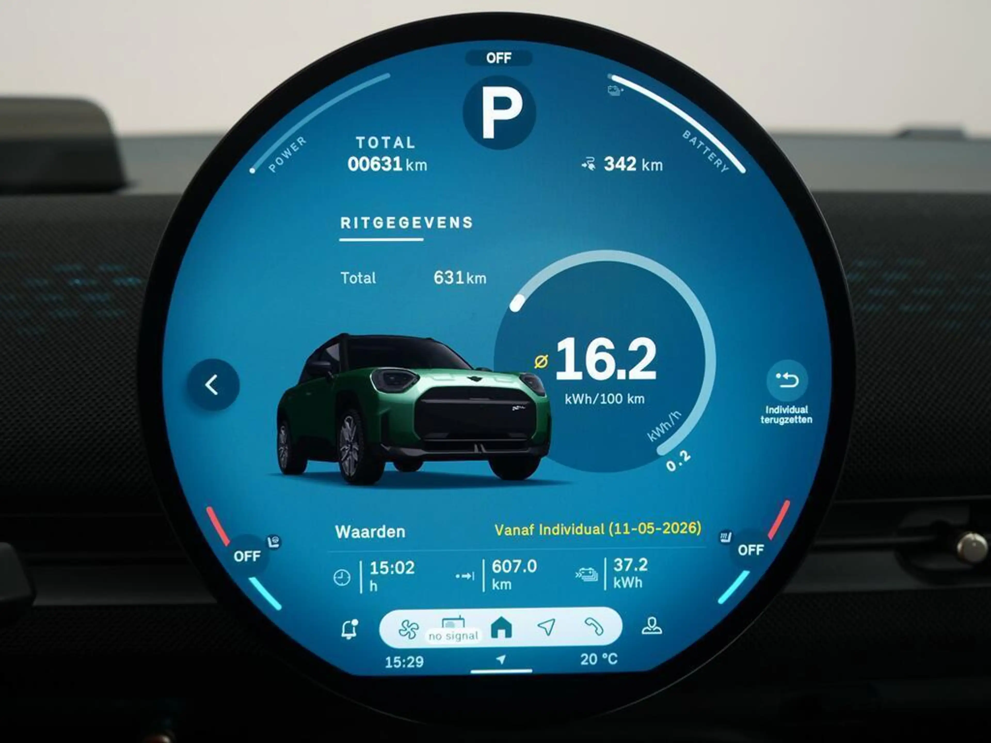 MINI Aceman SE Favoured XL 54.2 kWh — photo 13