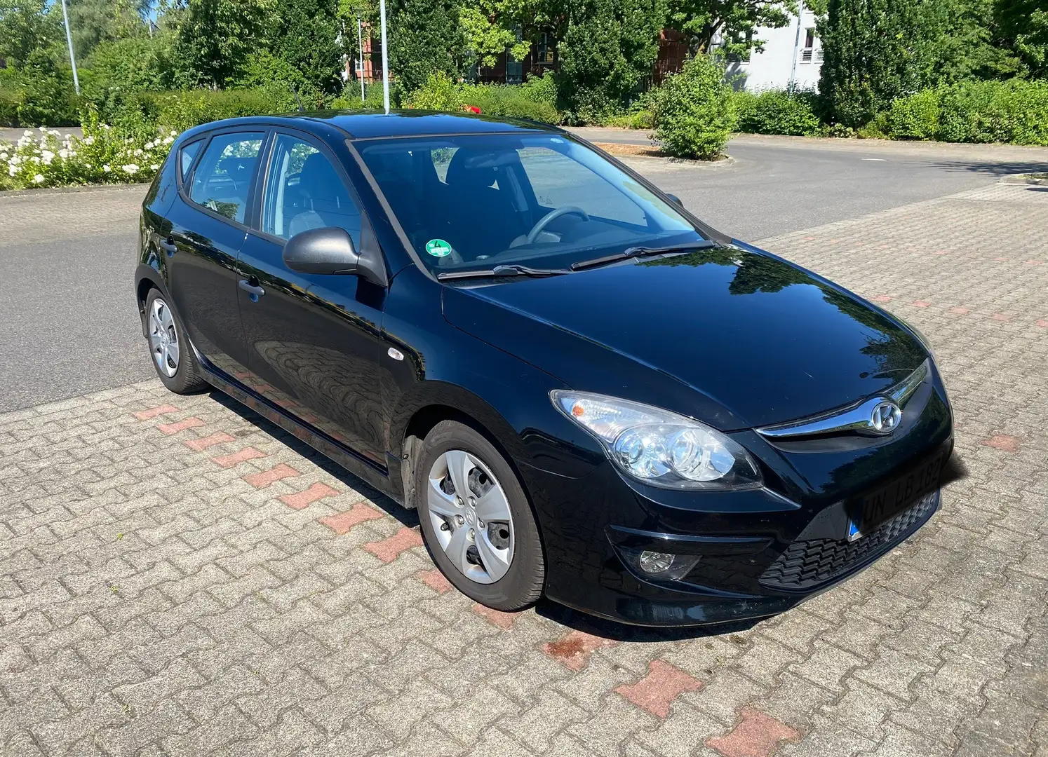 Hyundai i30 1.4 *TÜV neu* - 2