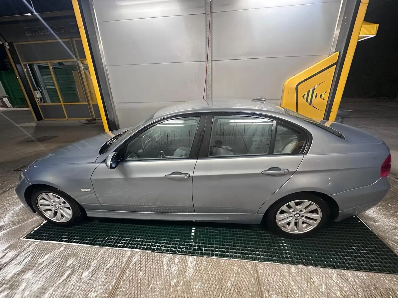 BMW 318is c/clima auto, foto 3