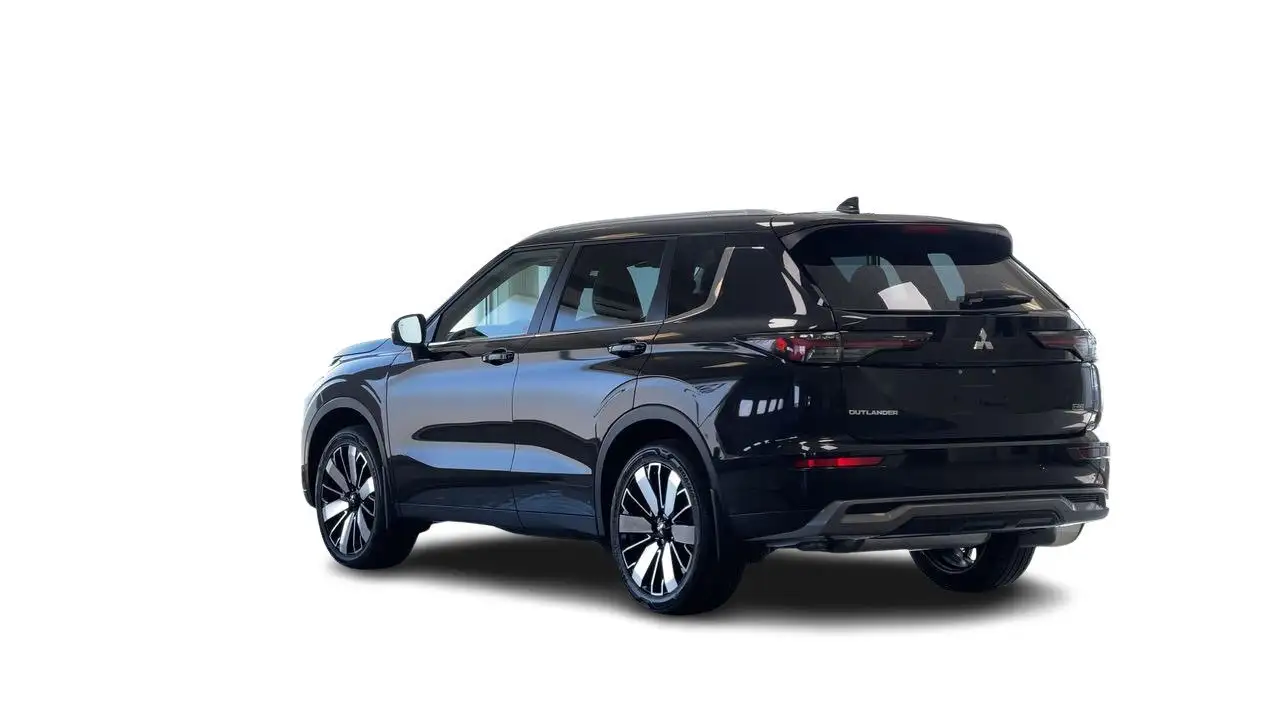 Mitsubishi Outlander снимка Mitsubishi Outlander