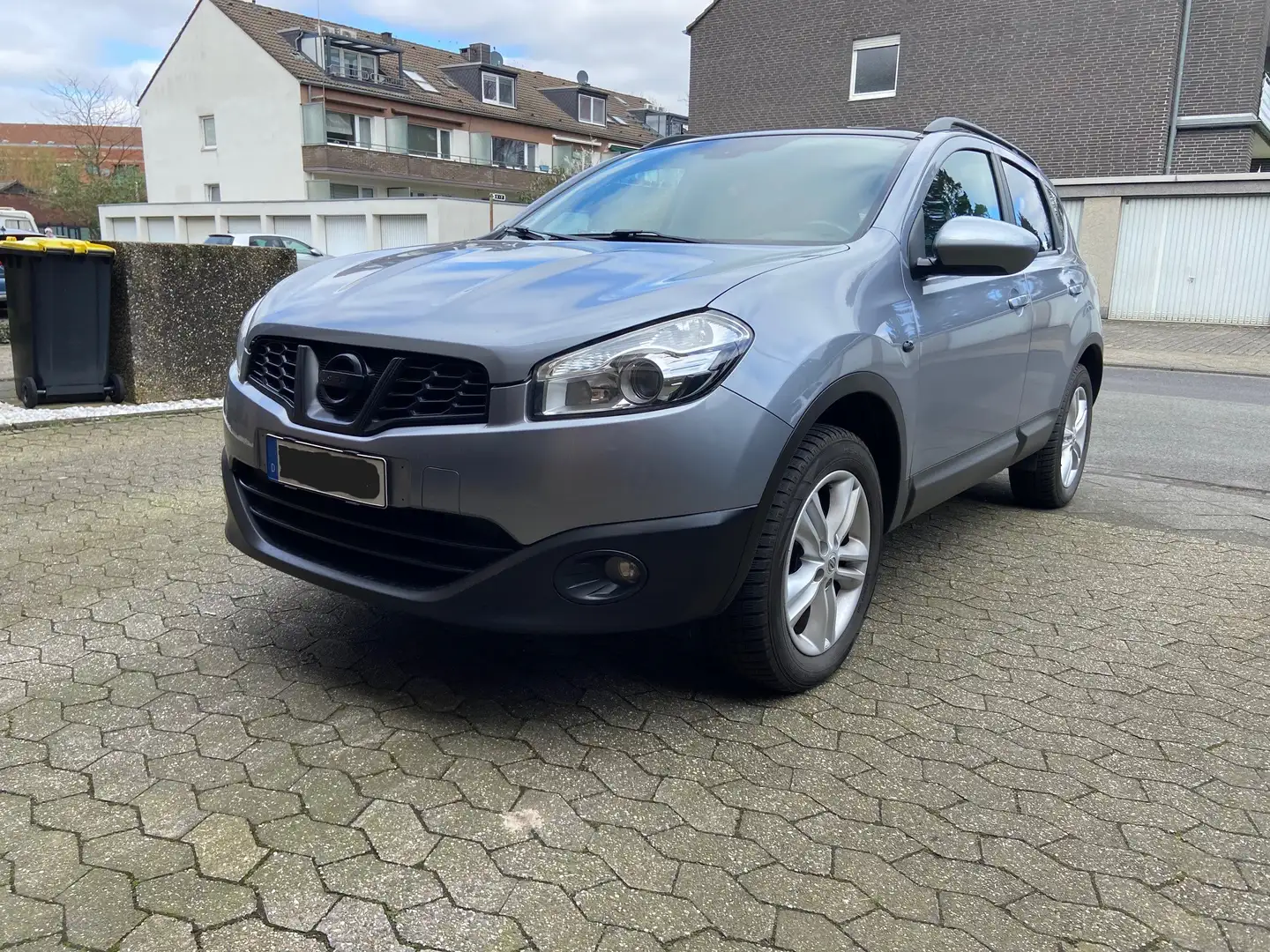 Nissan Qashqai Qashqai 1.6 I-Way Šedá - 1